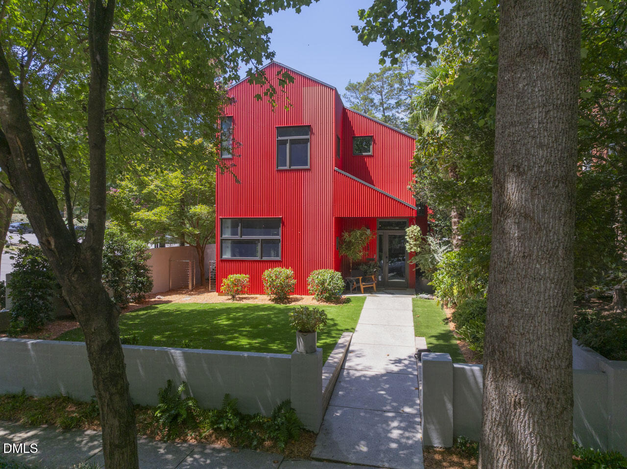 main property photo 74