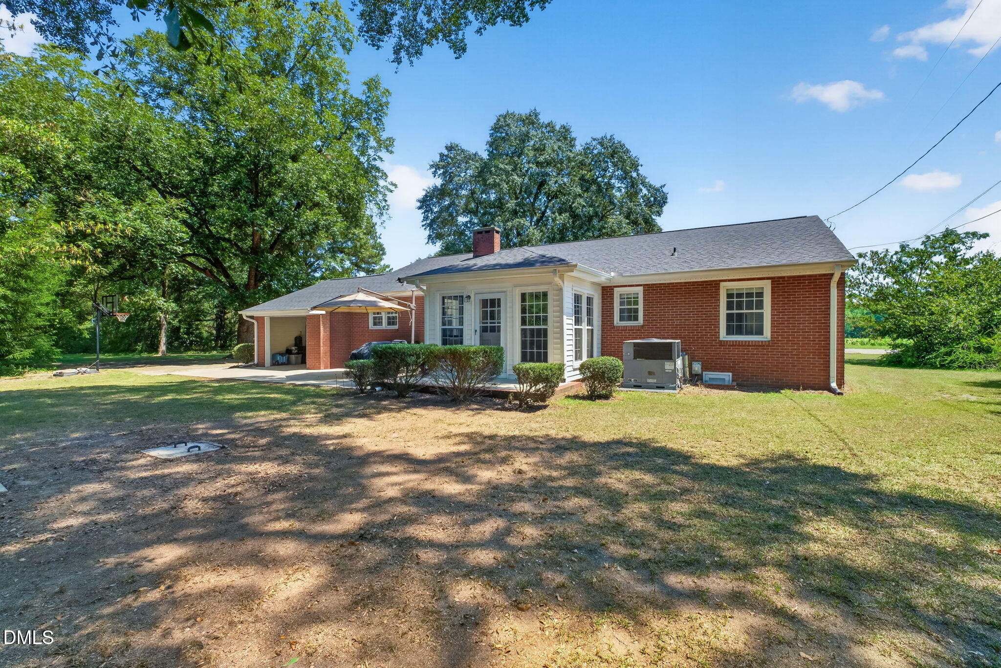 main property photo 38