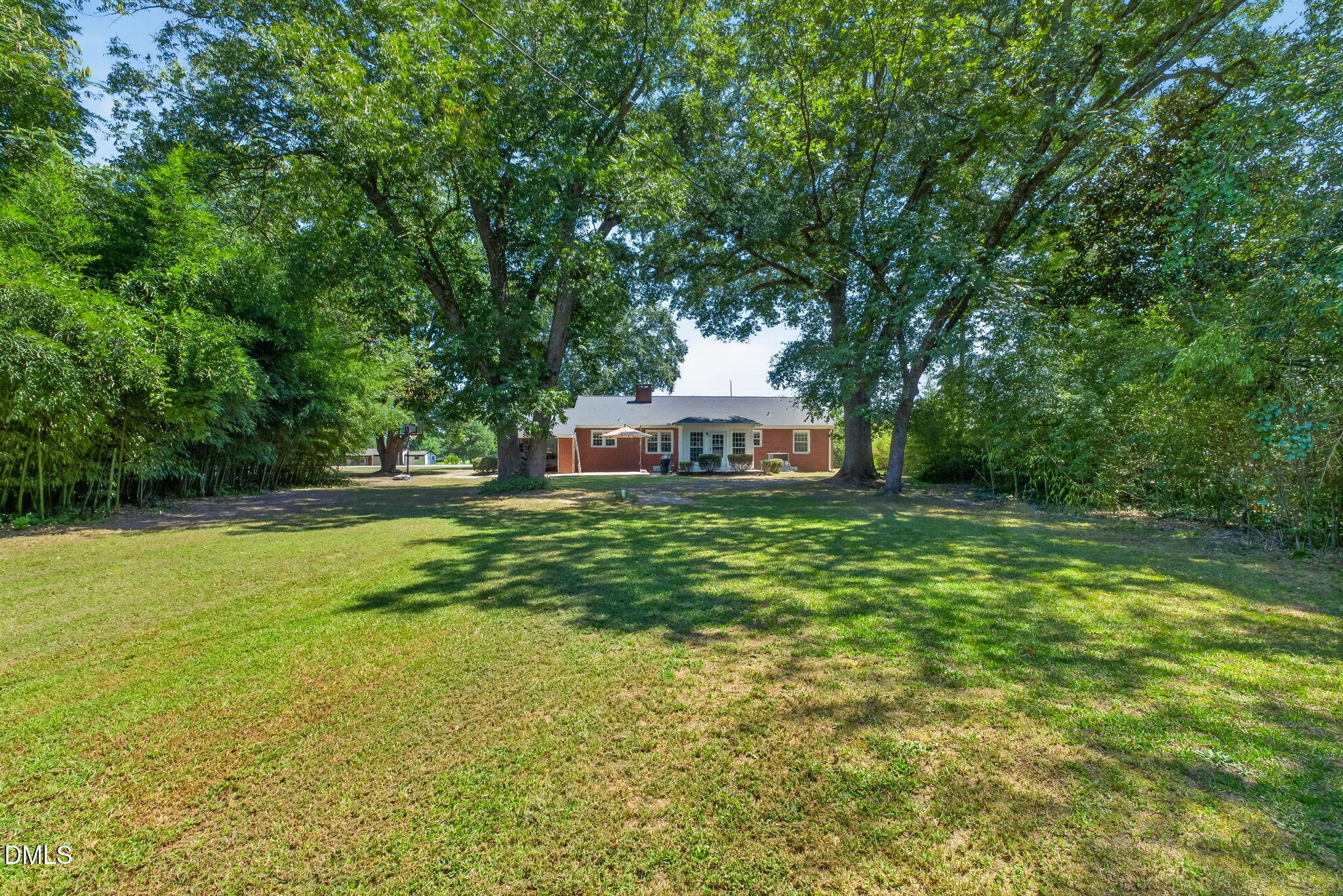 main property photo 40