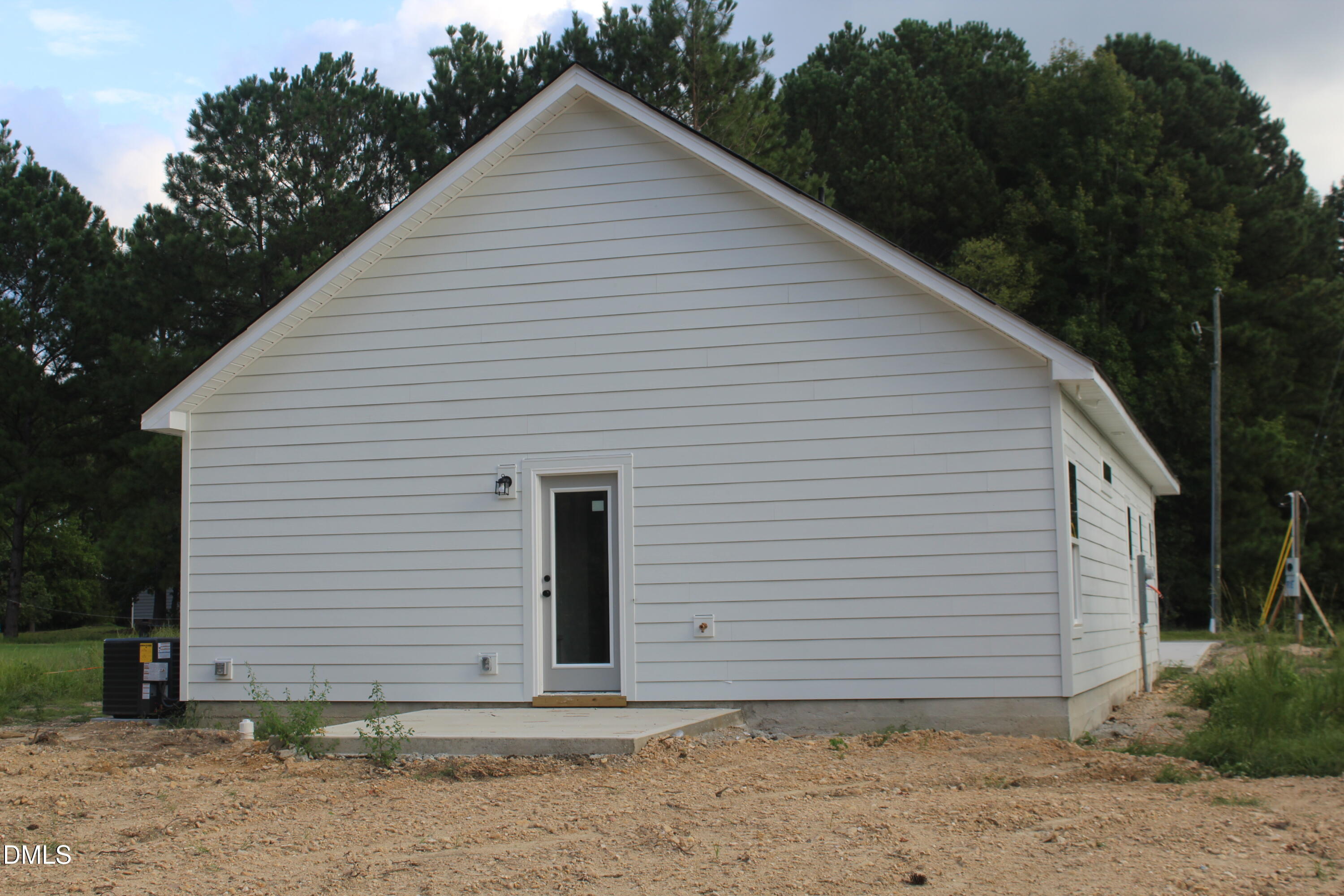 main property photo 43