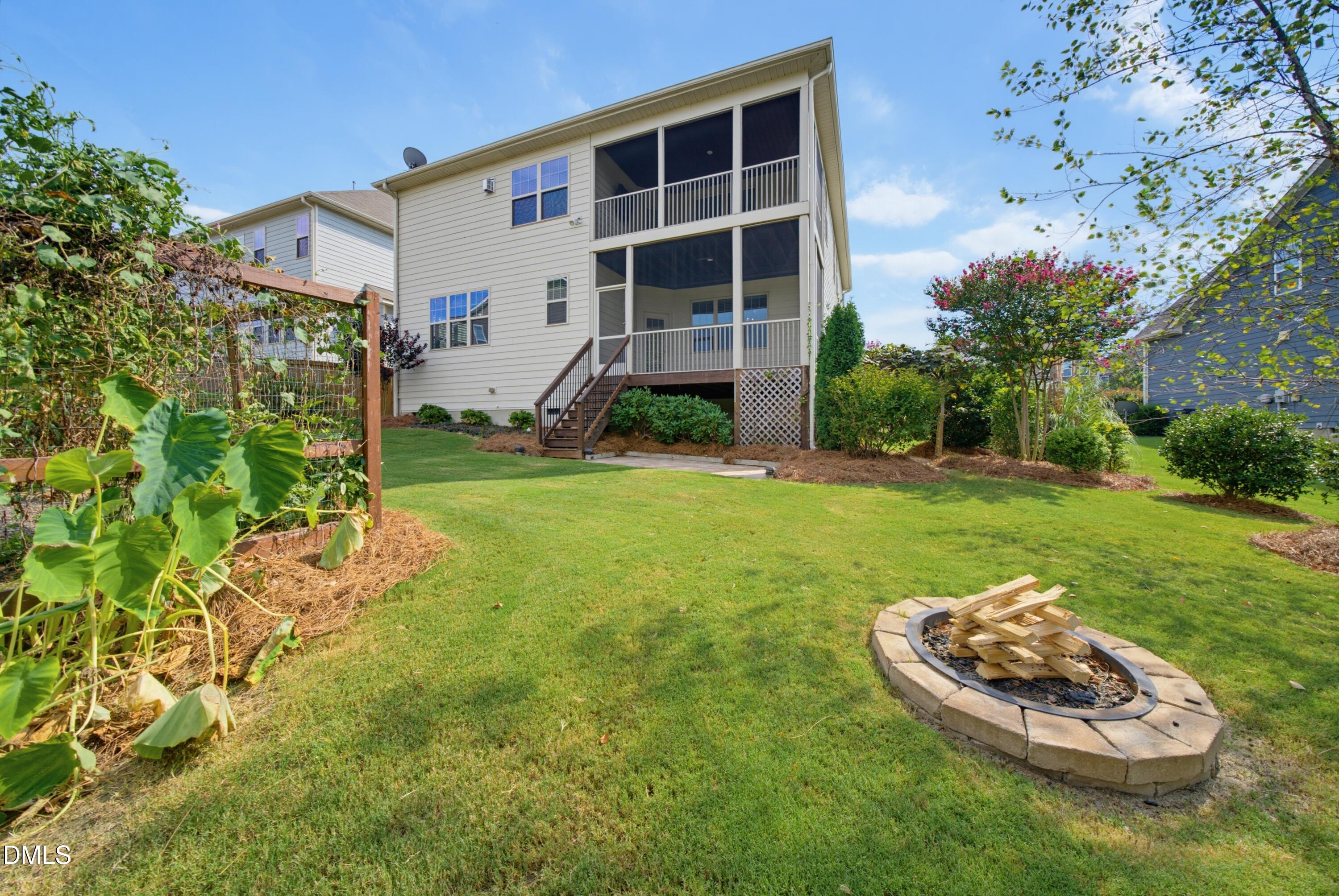 main property photo 44
