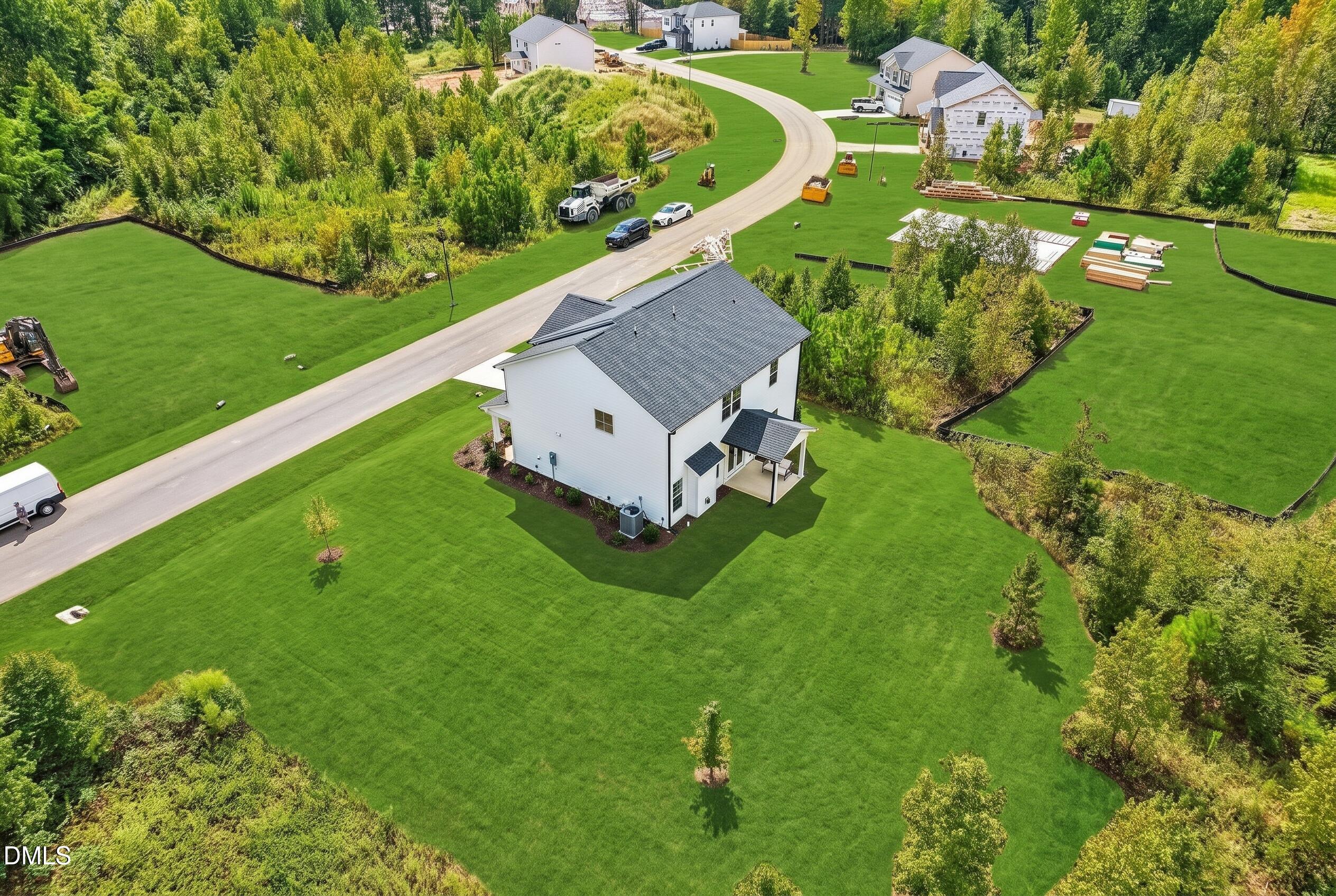 main property photo 37