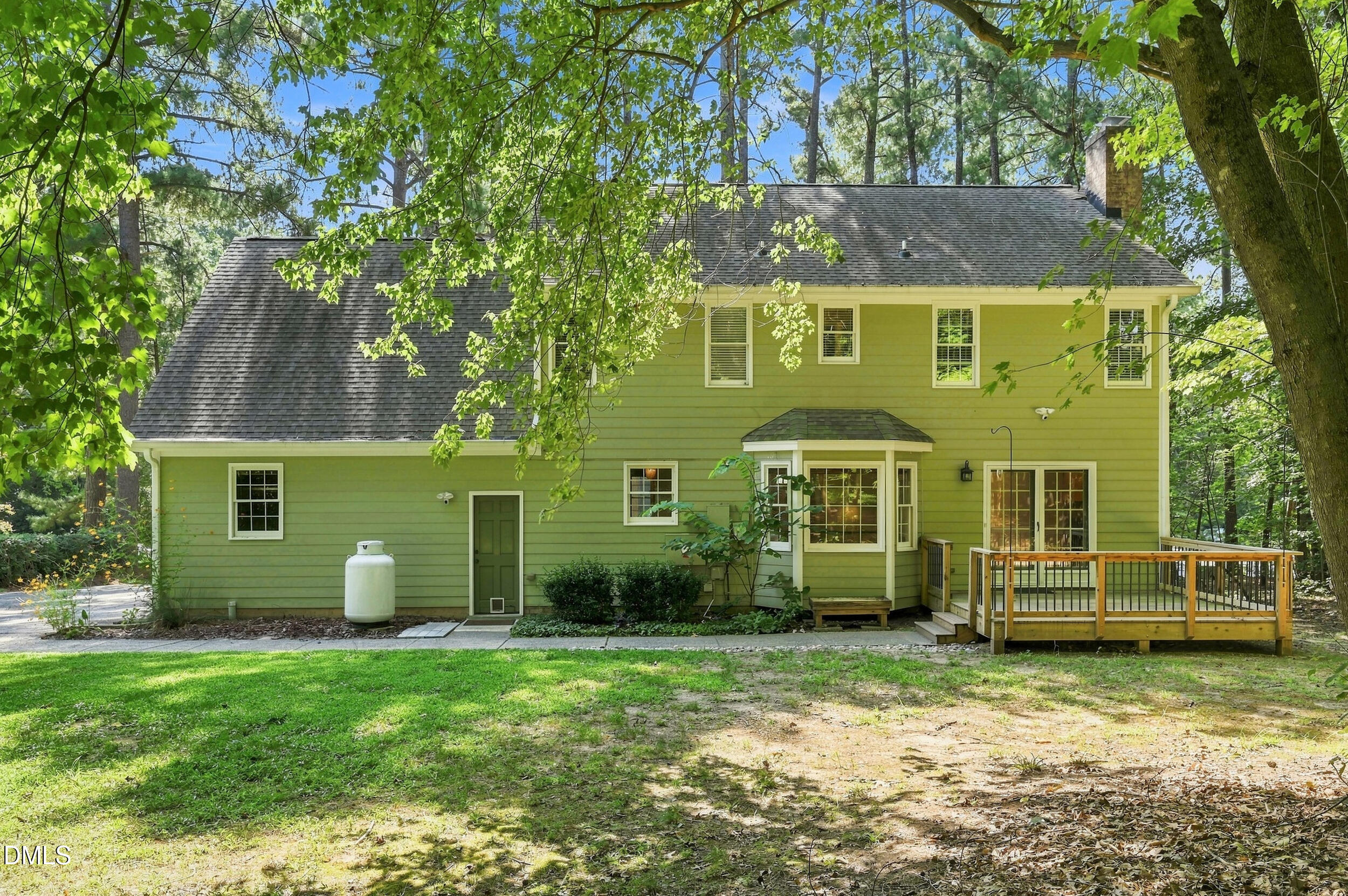 main property photo 35