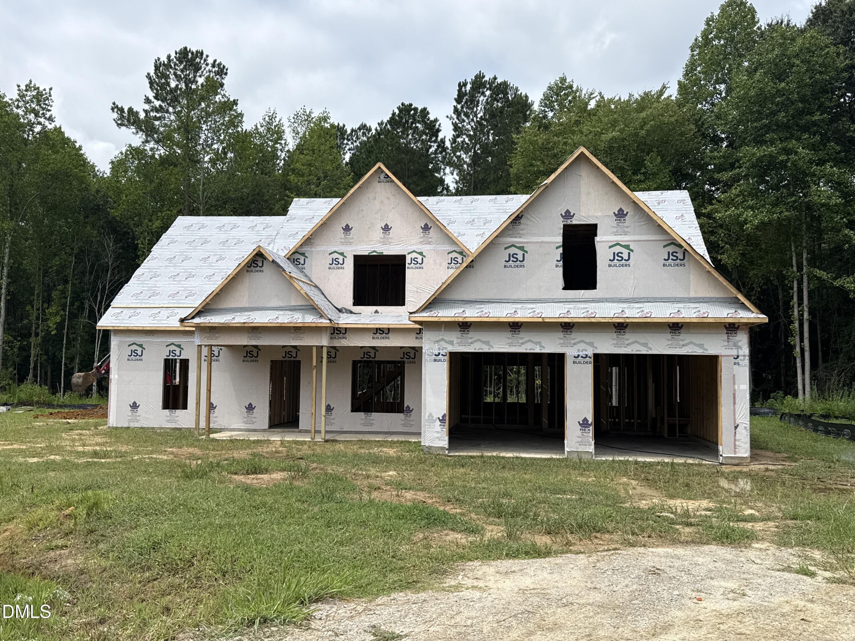 main property photo 3