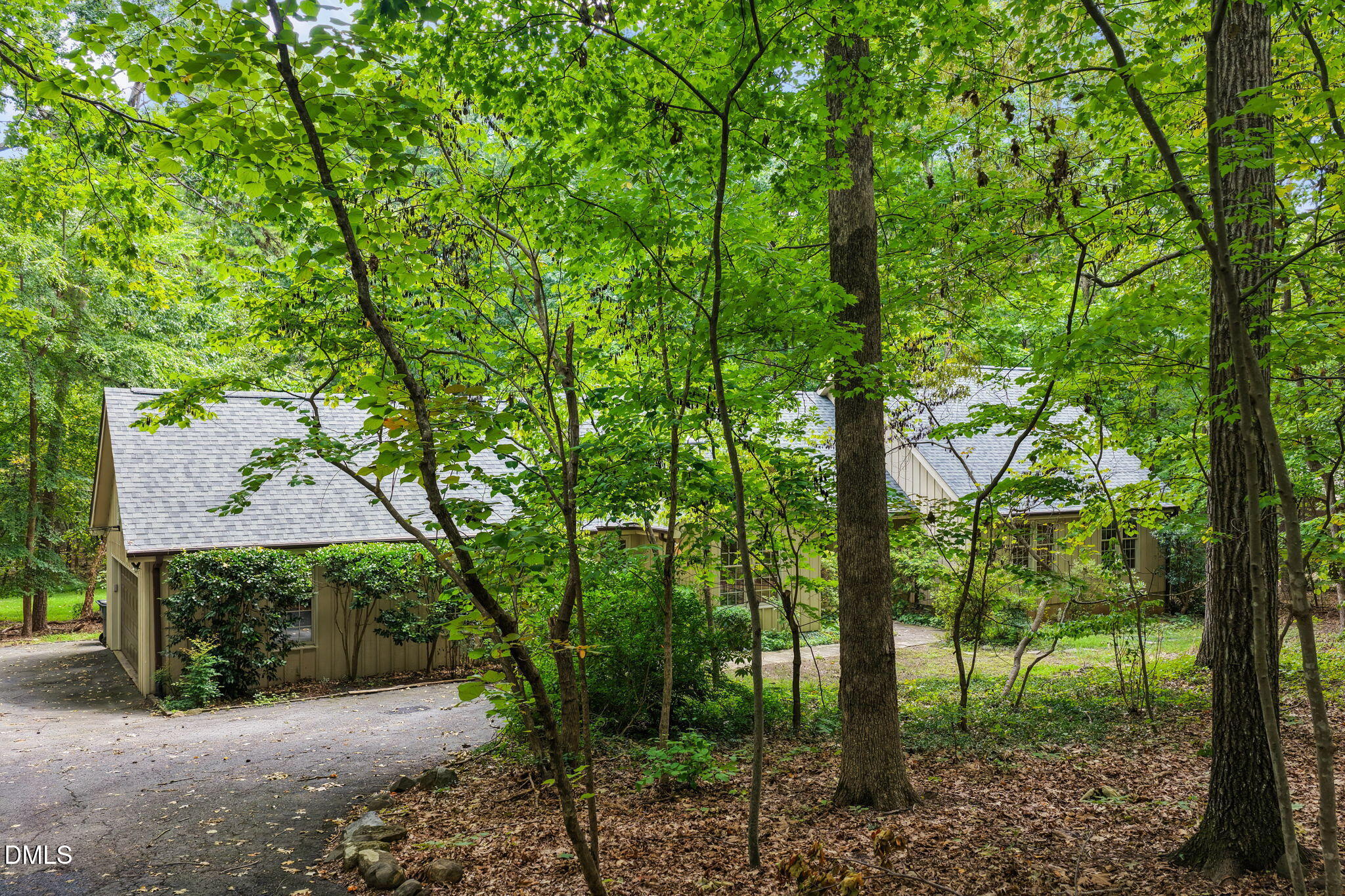 main property photo 39