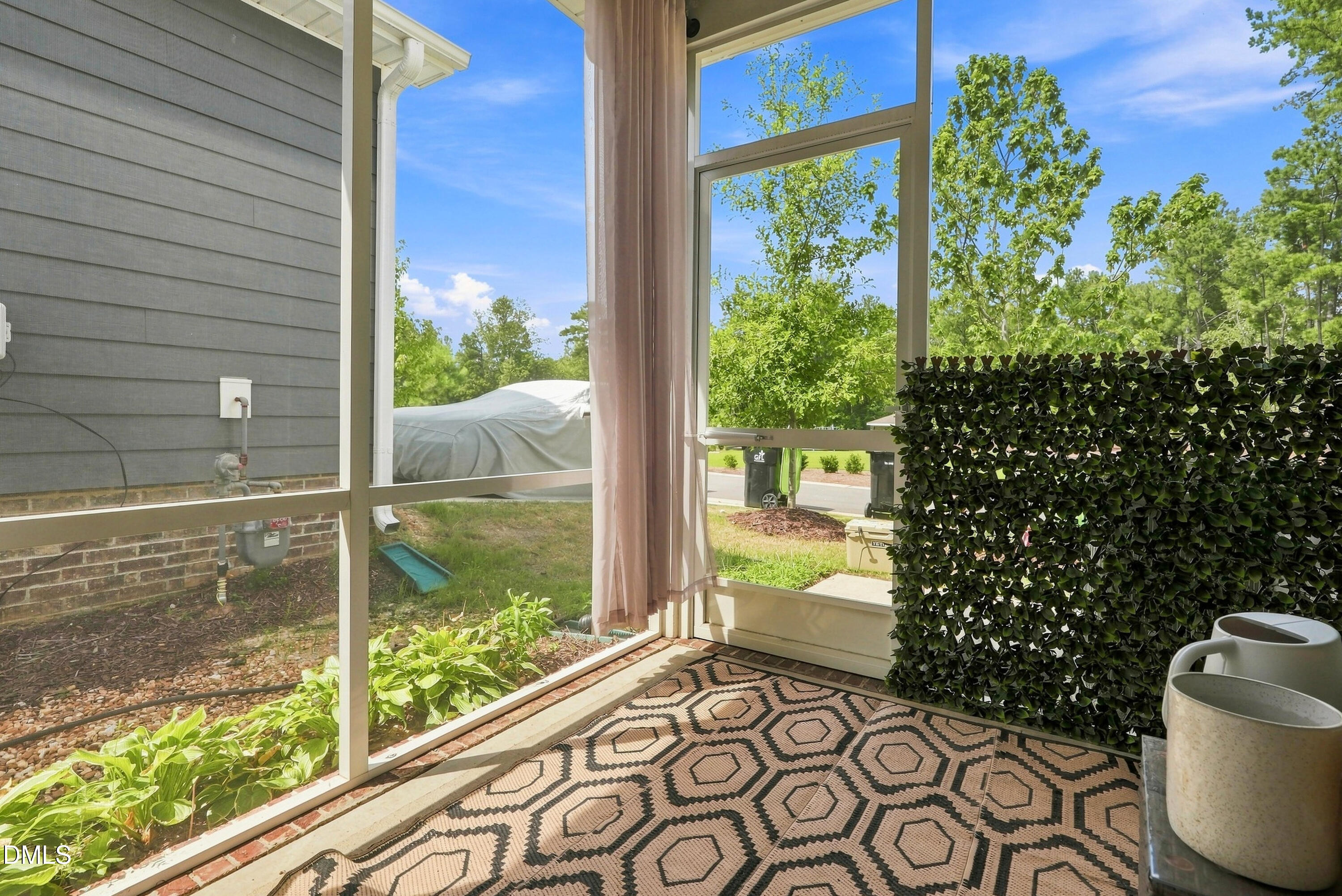 main property photo 60