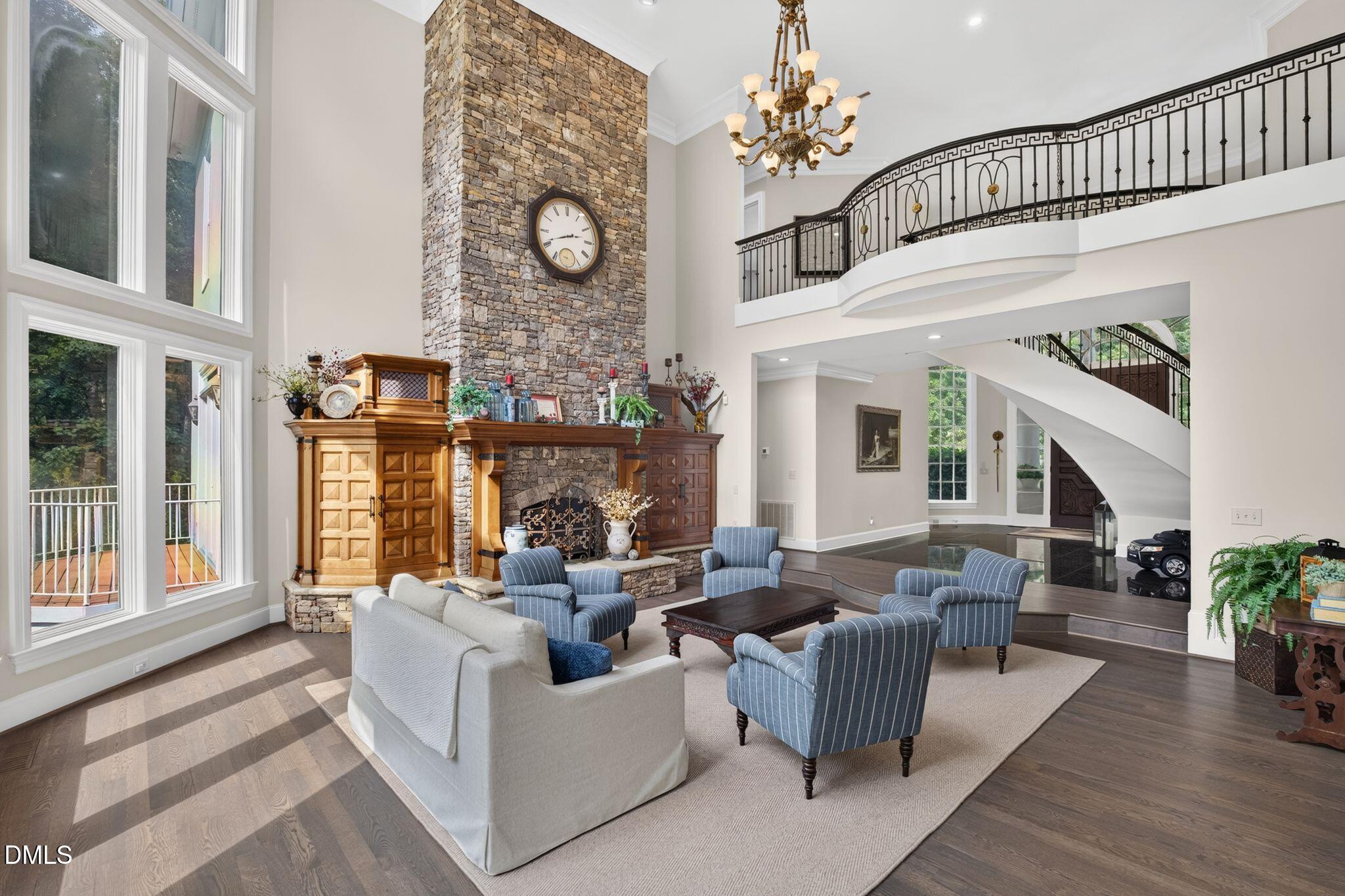 main property photo 15