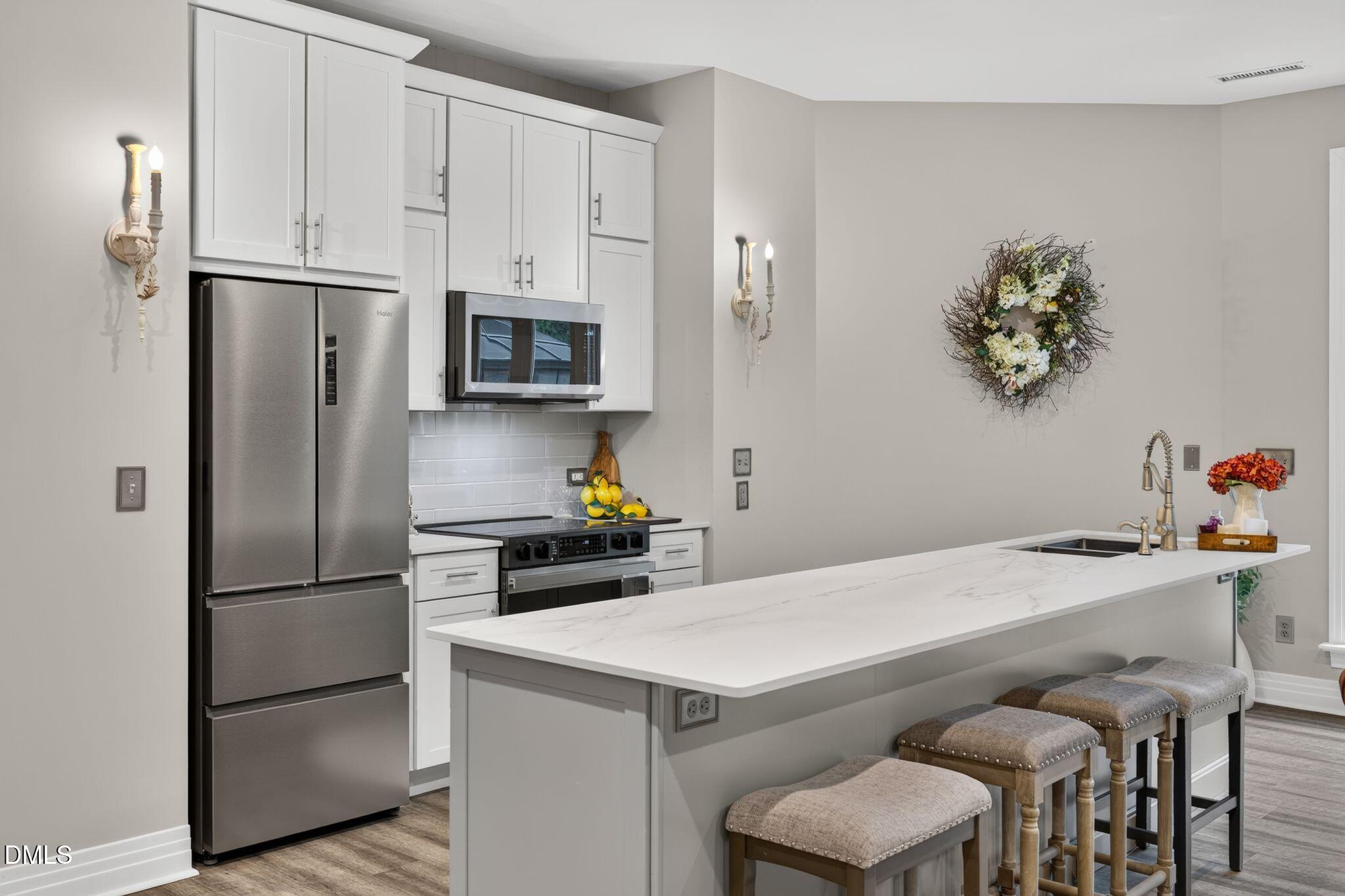 main property photo 75