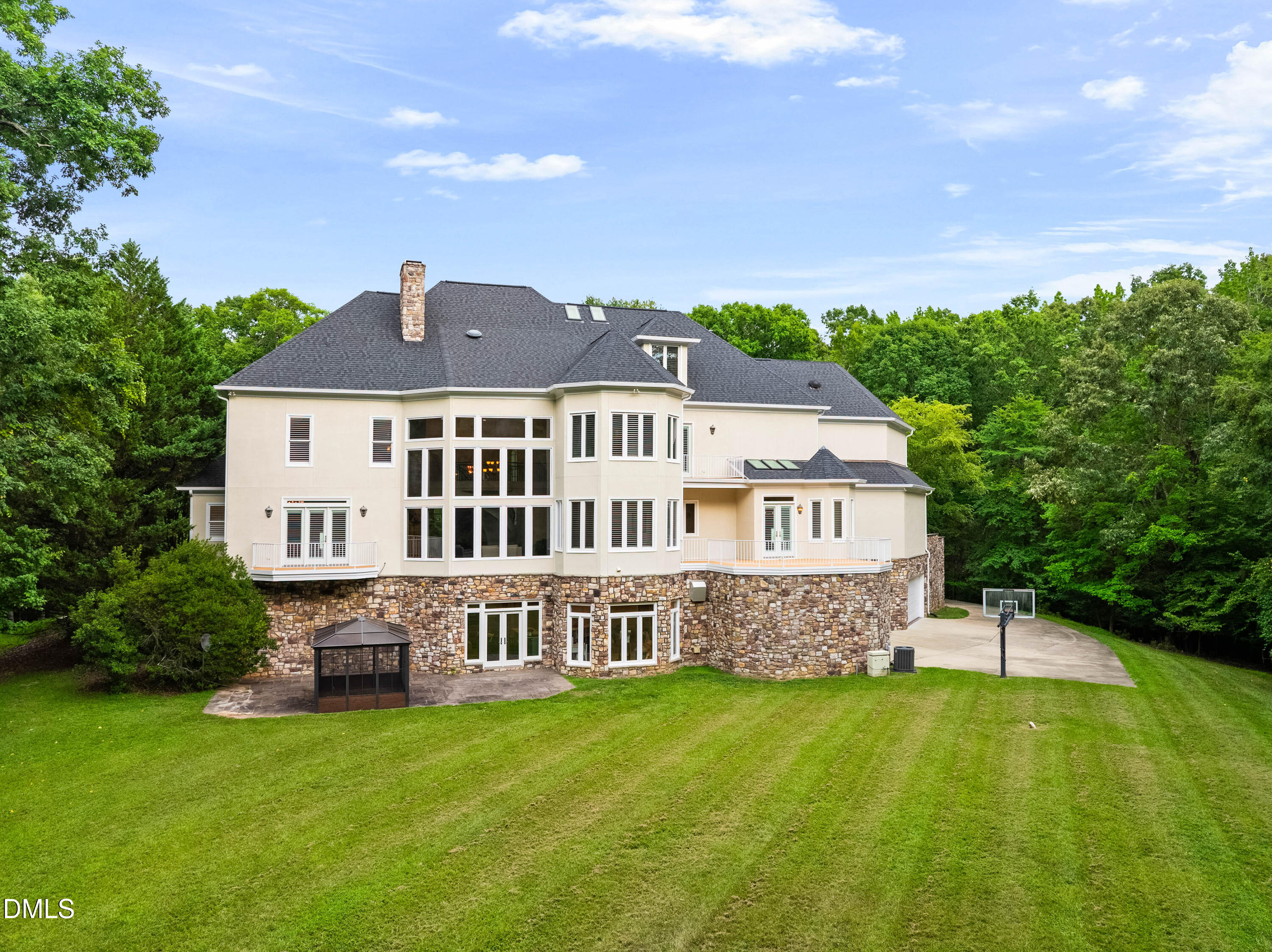 main property photo 87