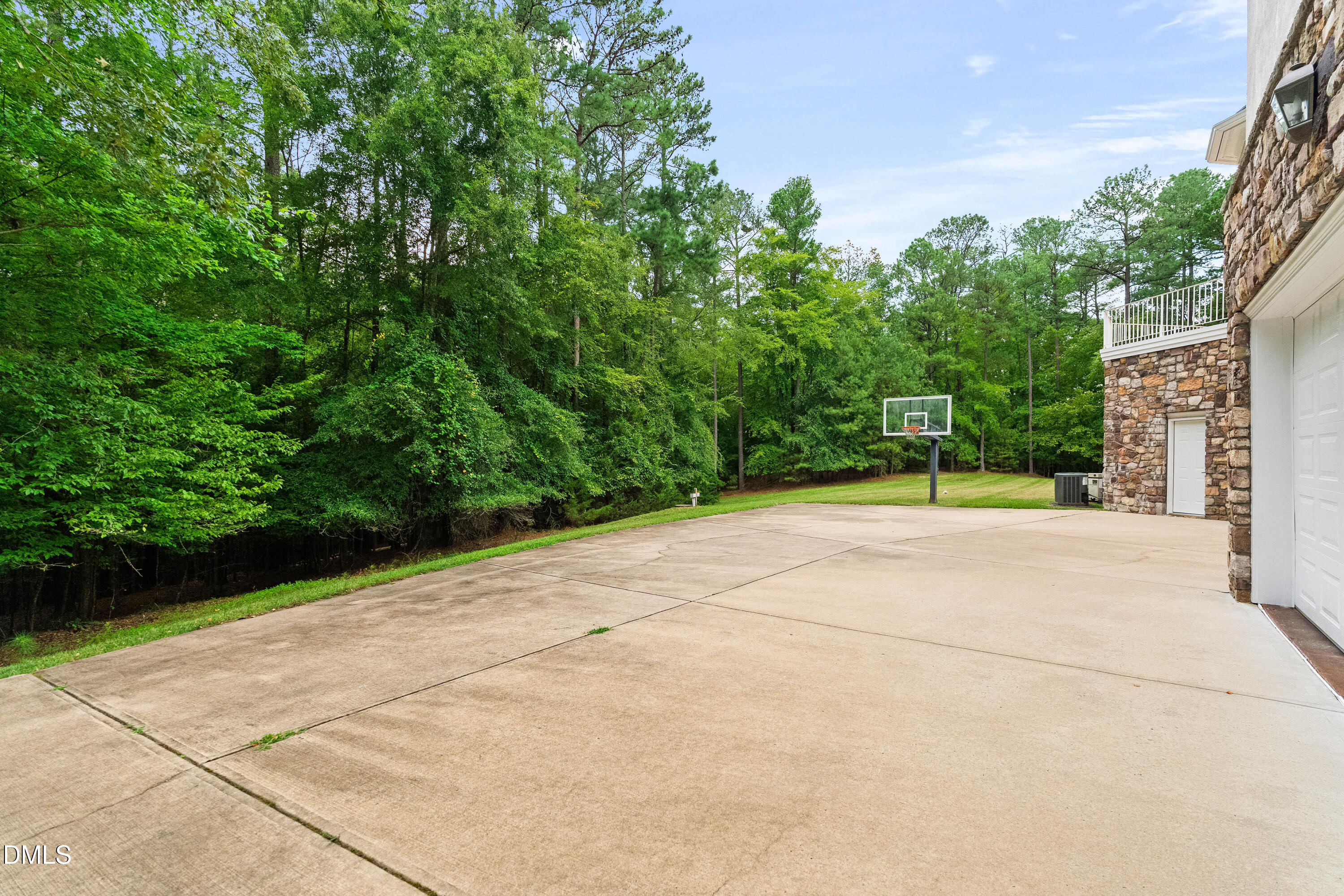main property photo 93