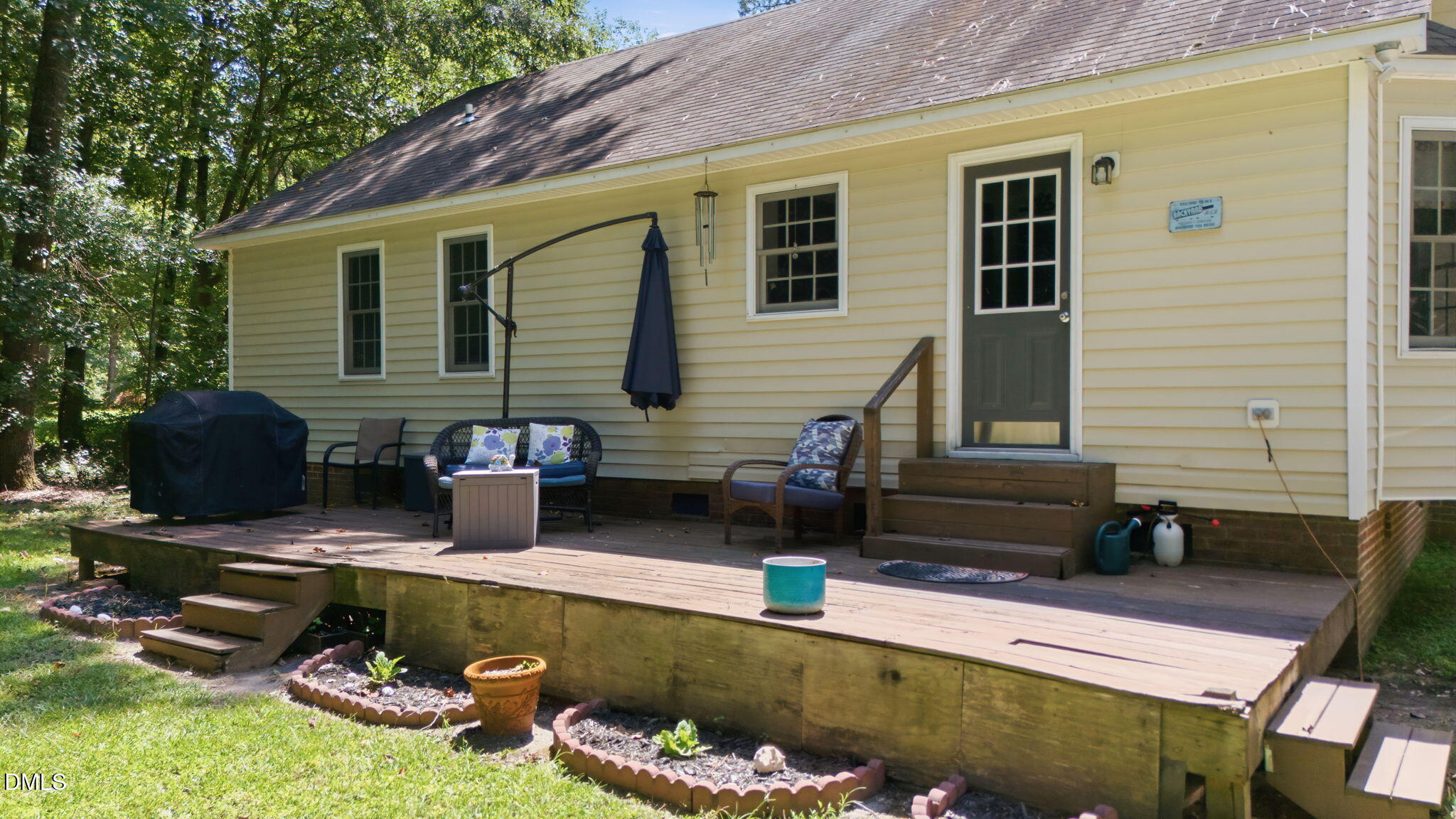 main property photo 22