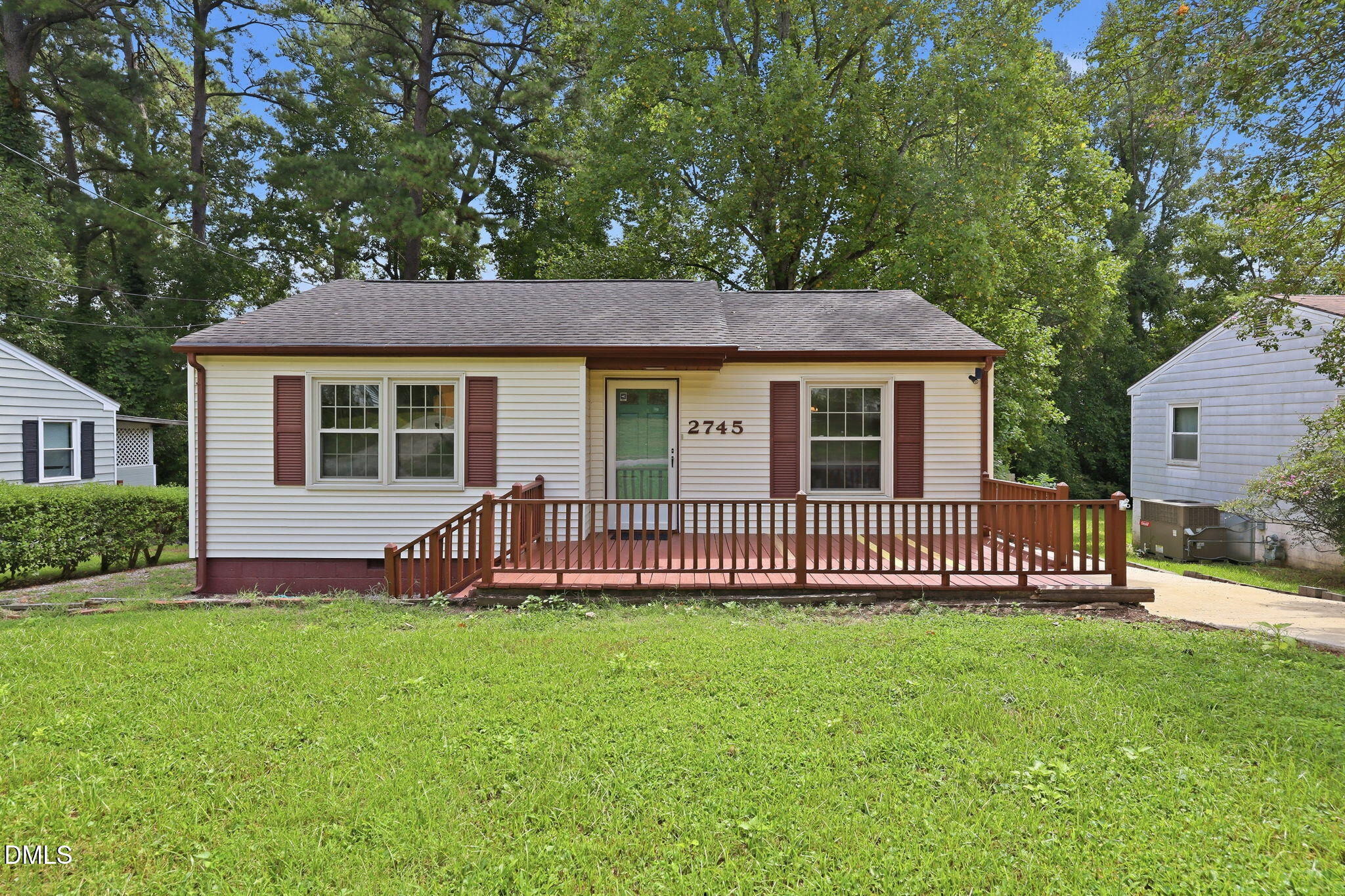 main property photo 22