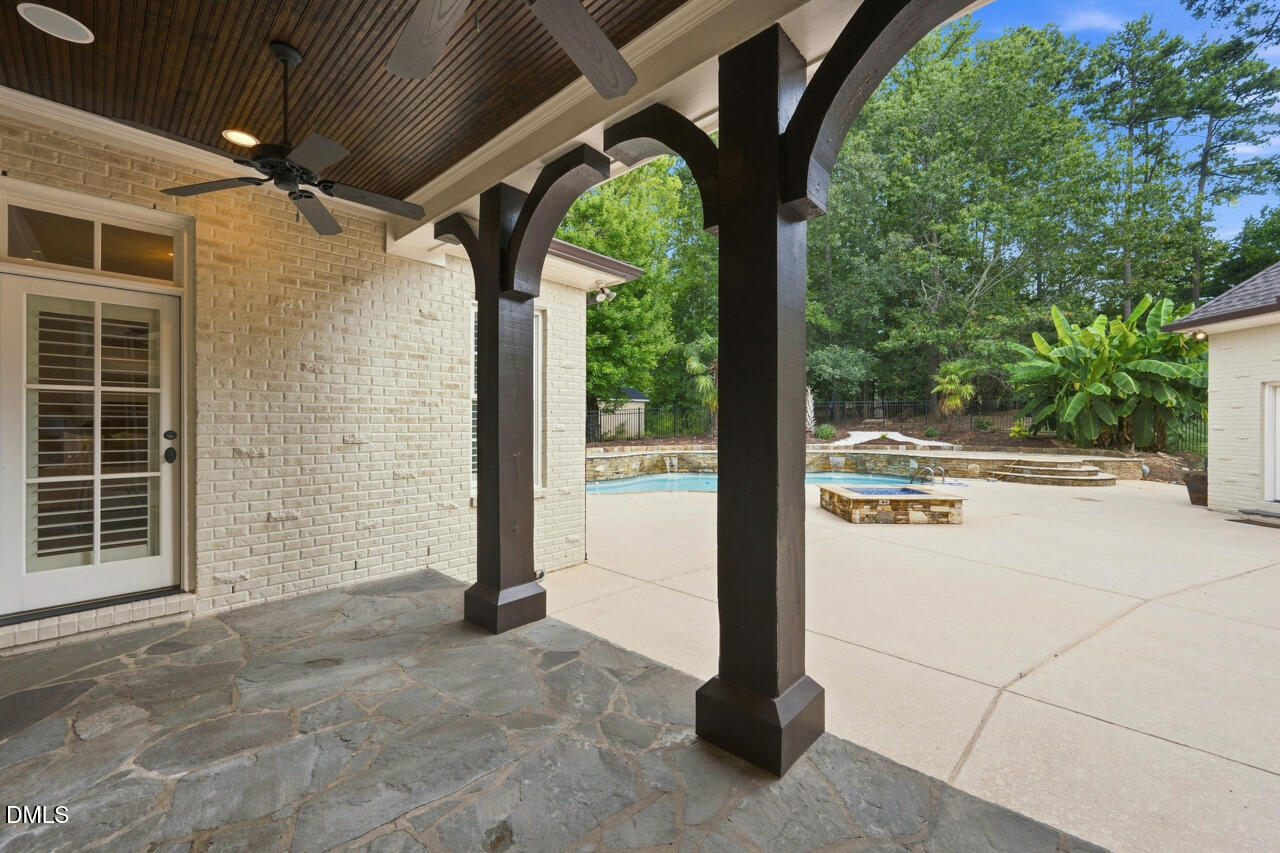 main property photo 60