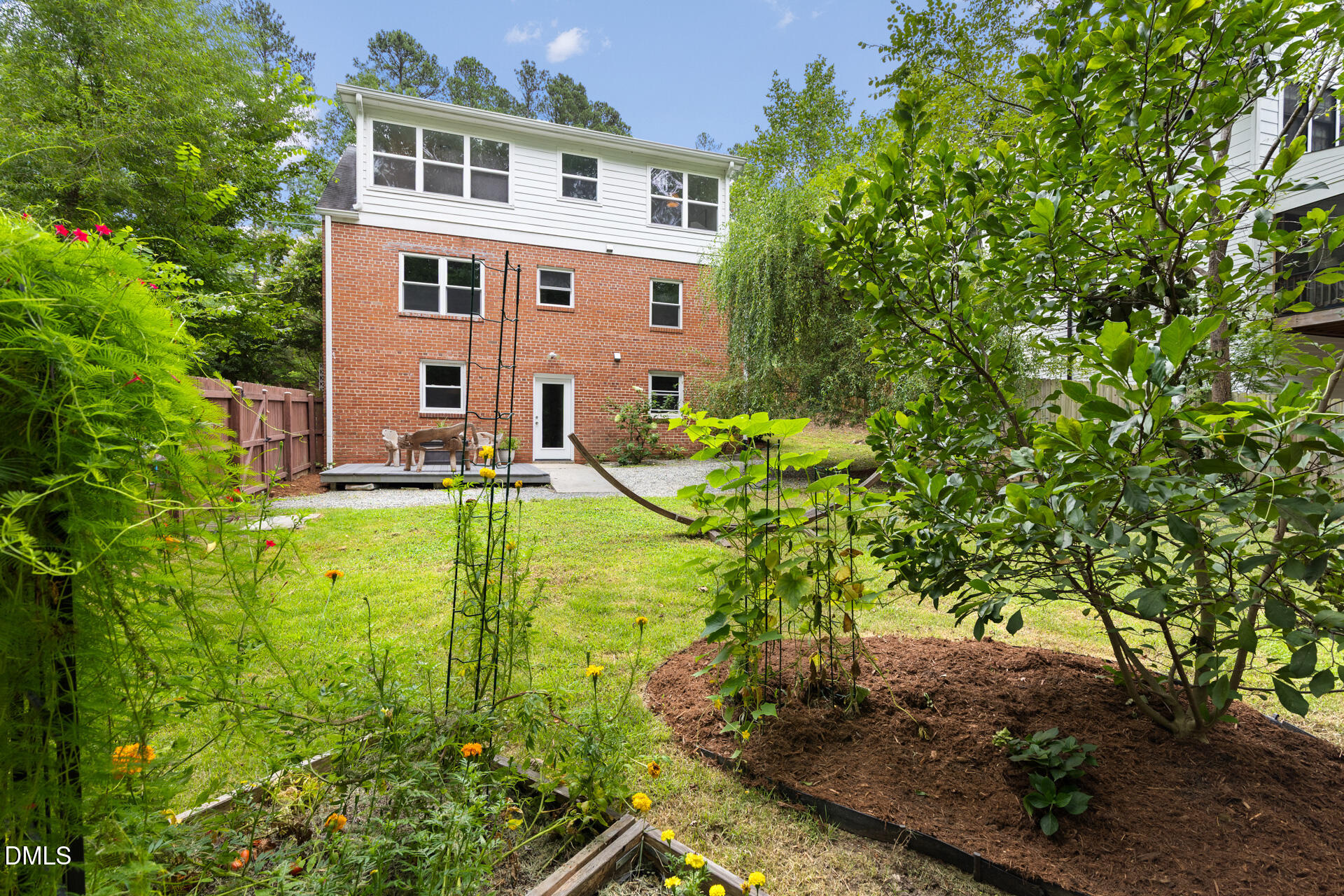 main property photo 44