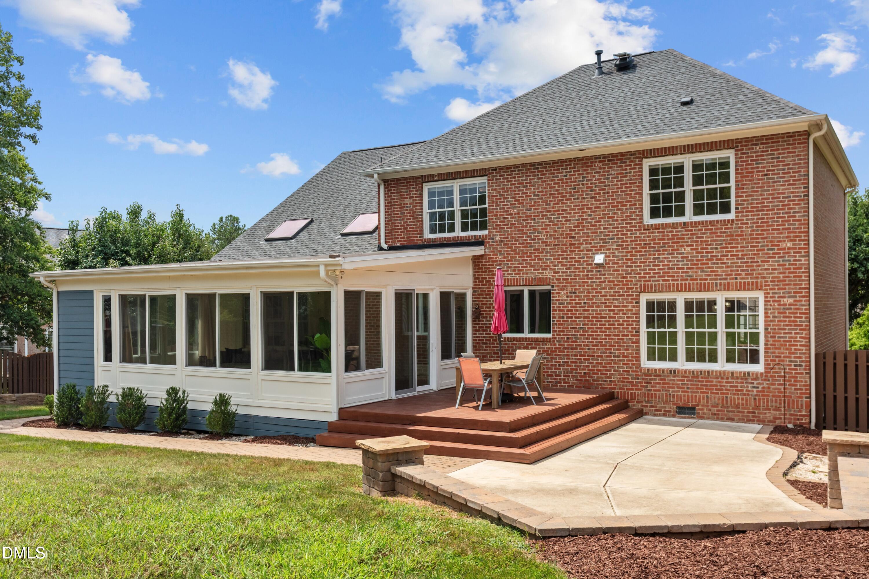 main property photo 60