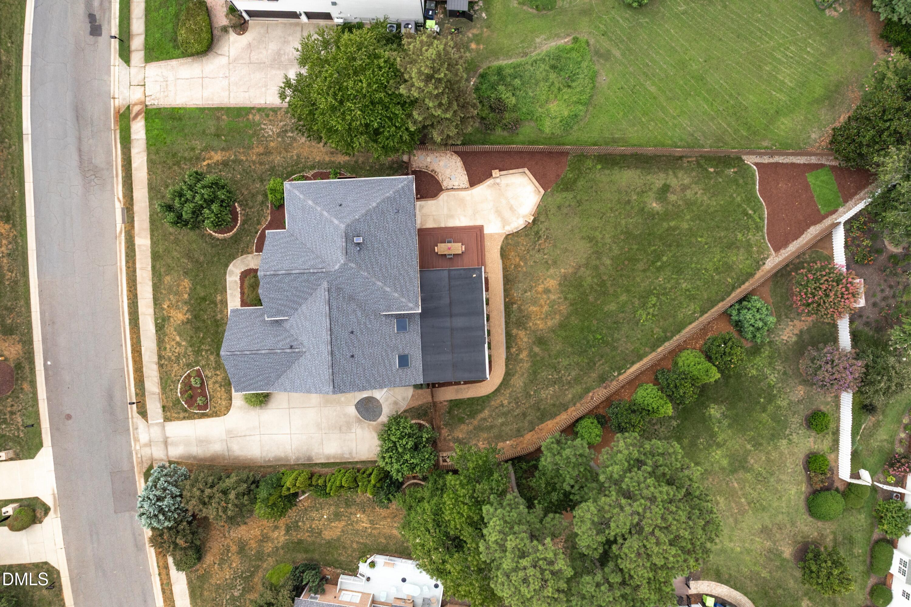 main property photo 70