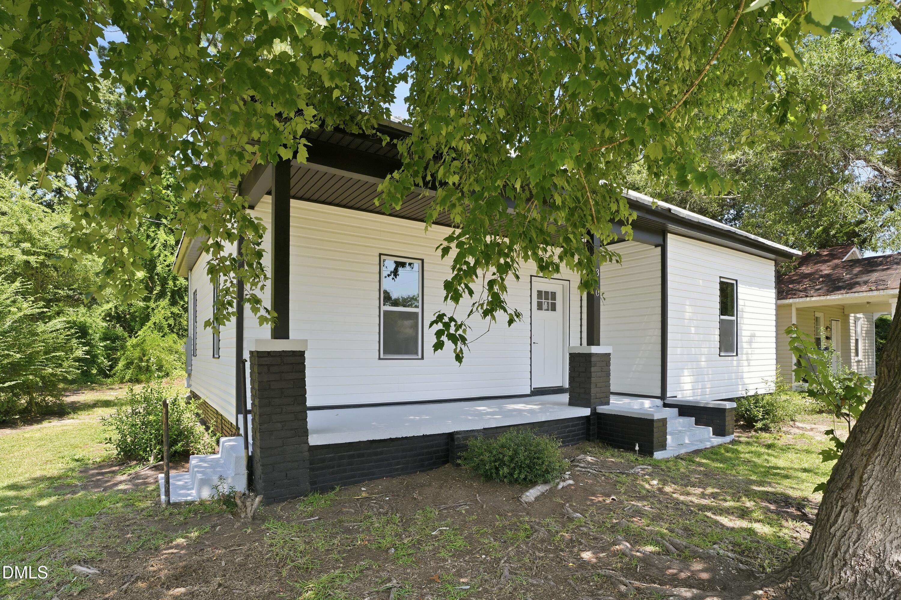 main property photo 31