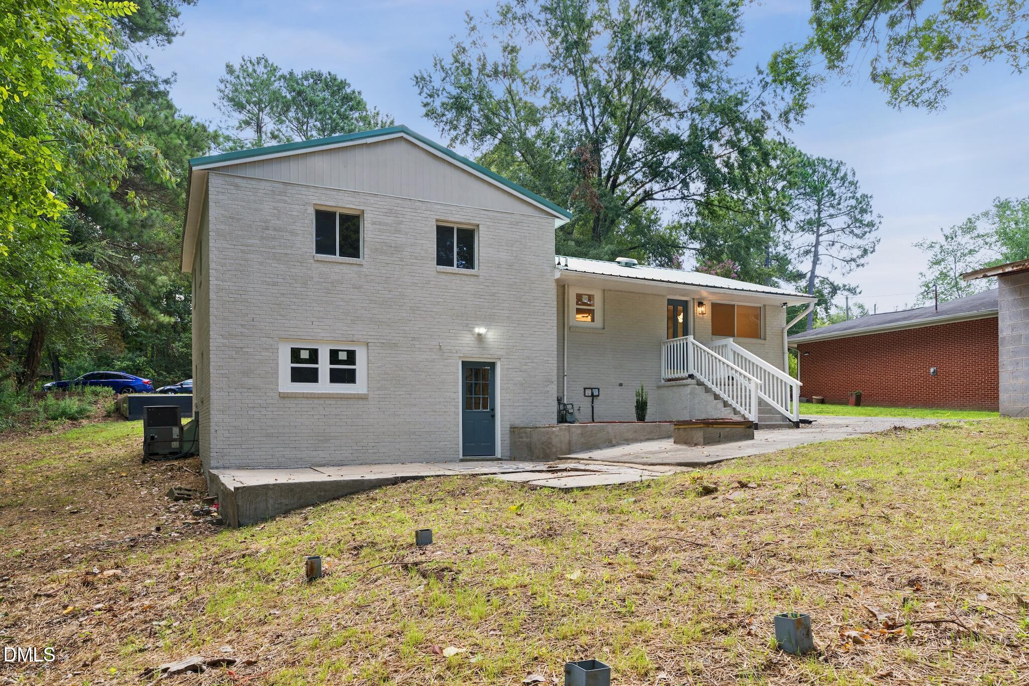 main property photo 54