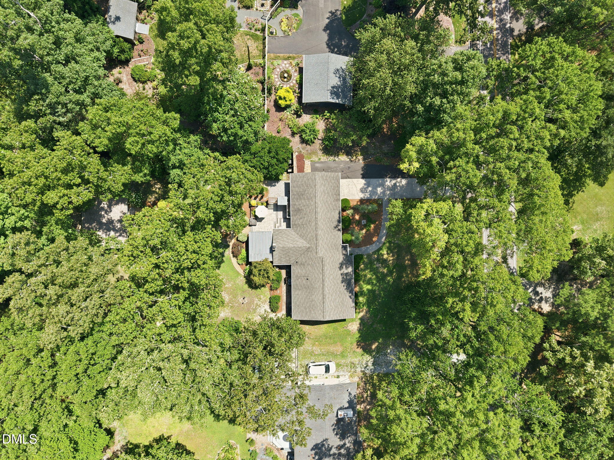 main property photo 48