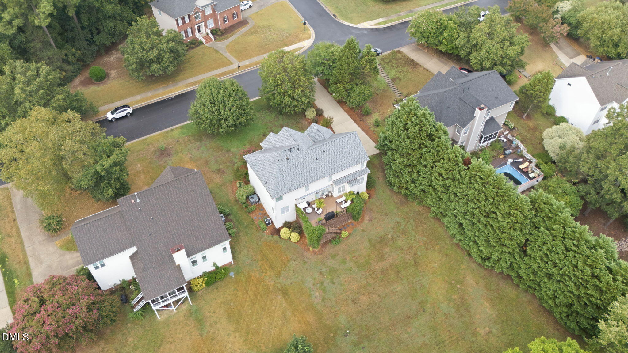 main property photo 48