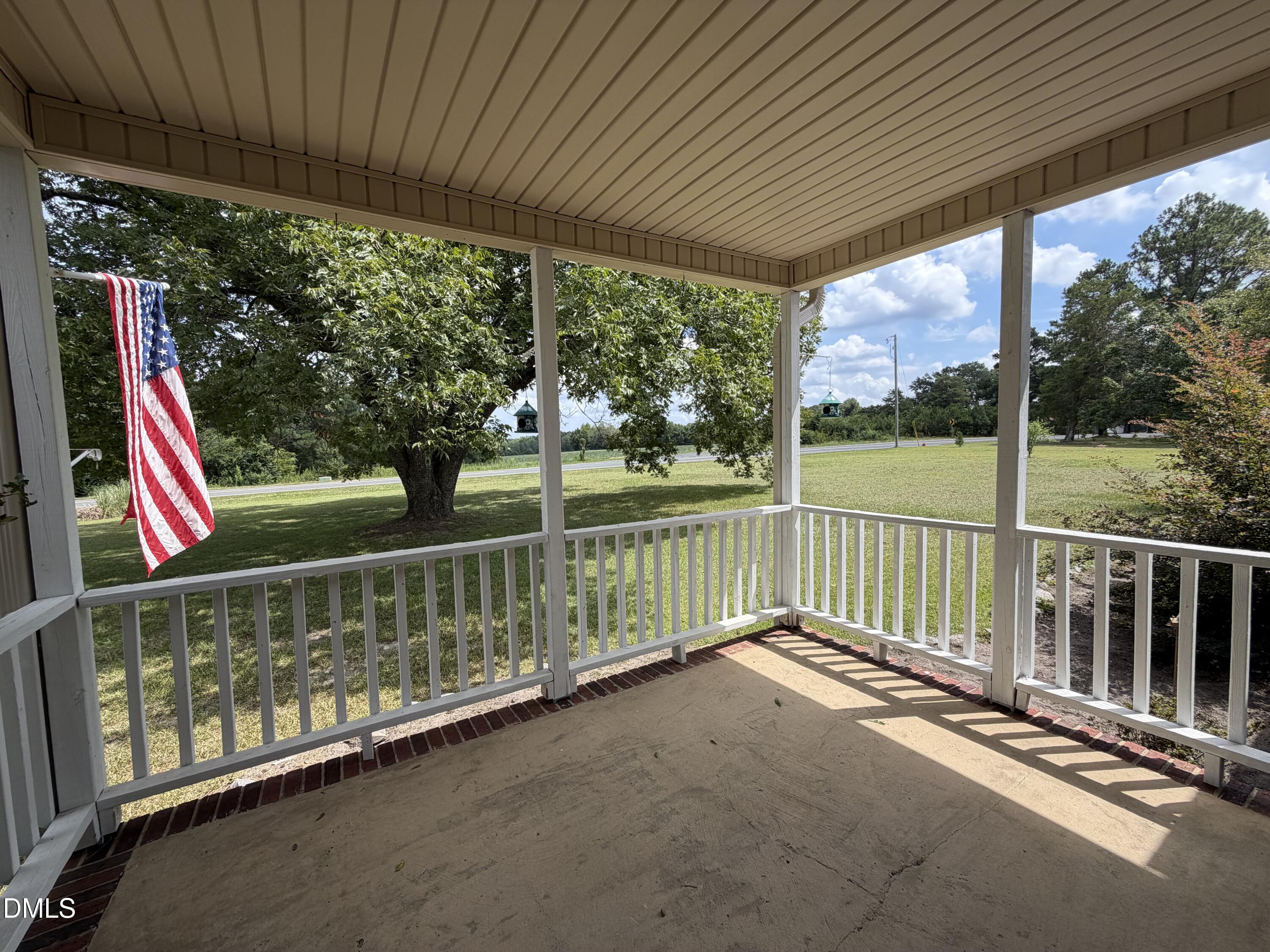 main property photo 20