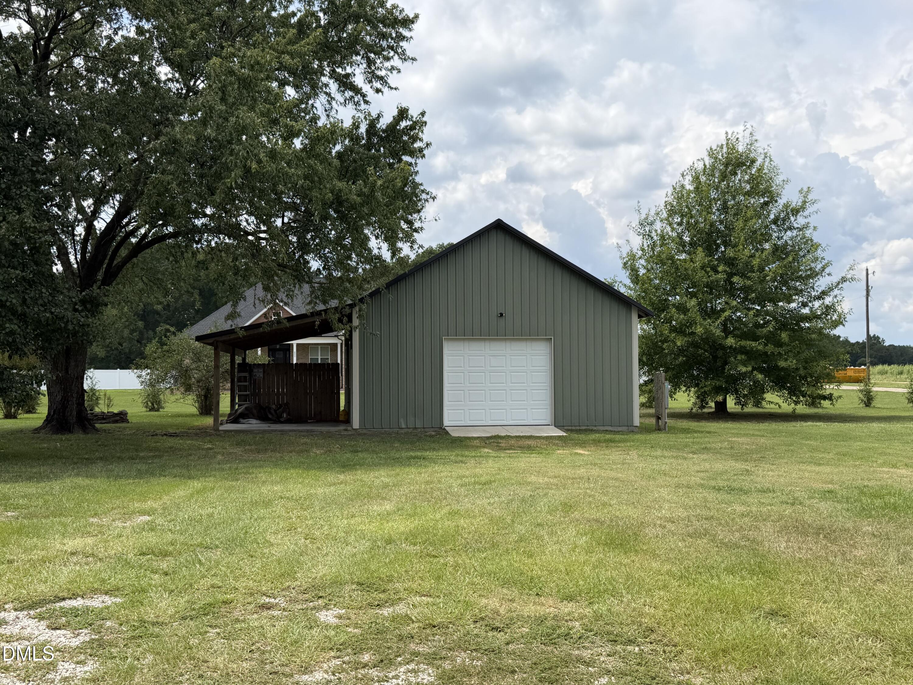 main property photo 21