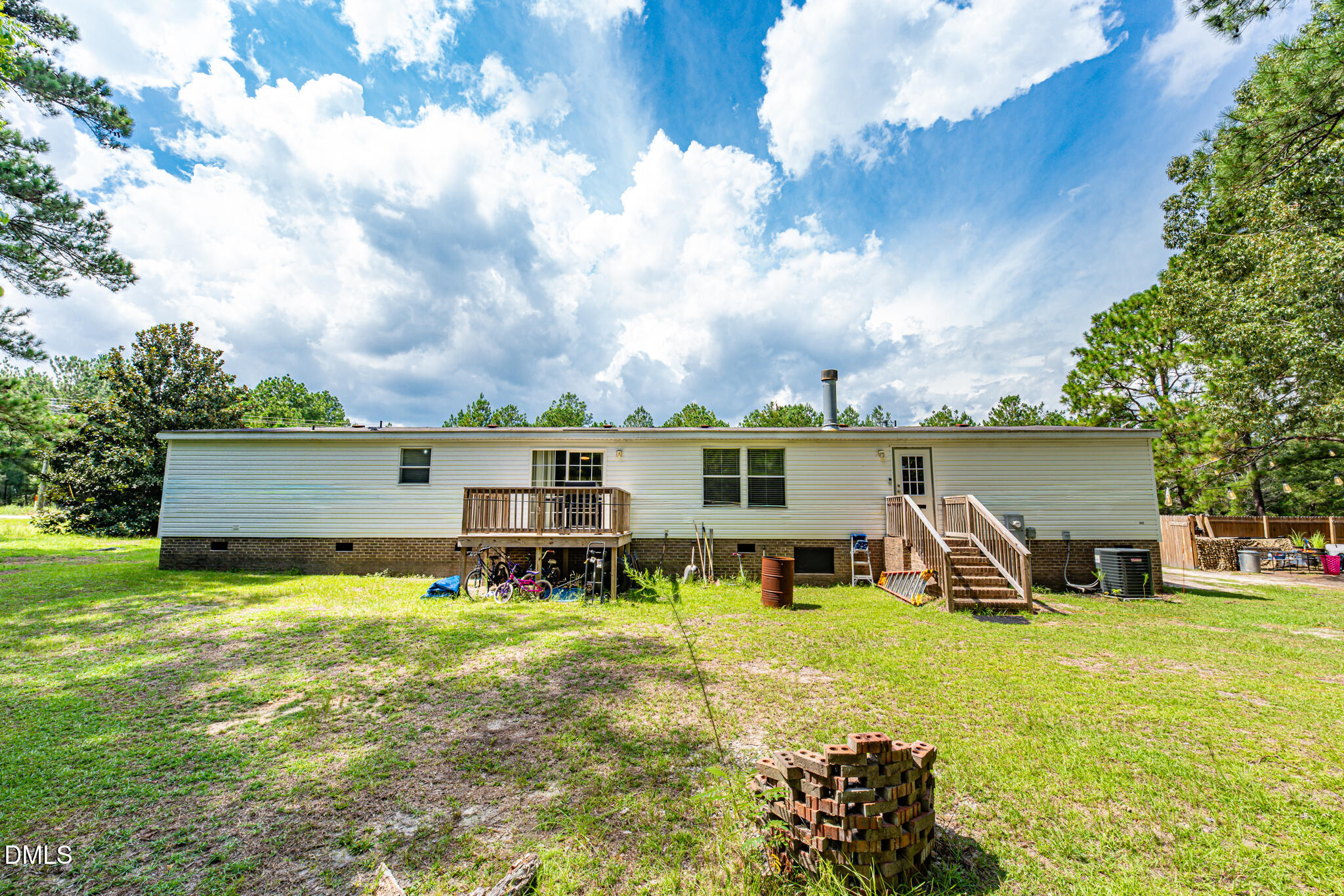 main property photo 34