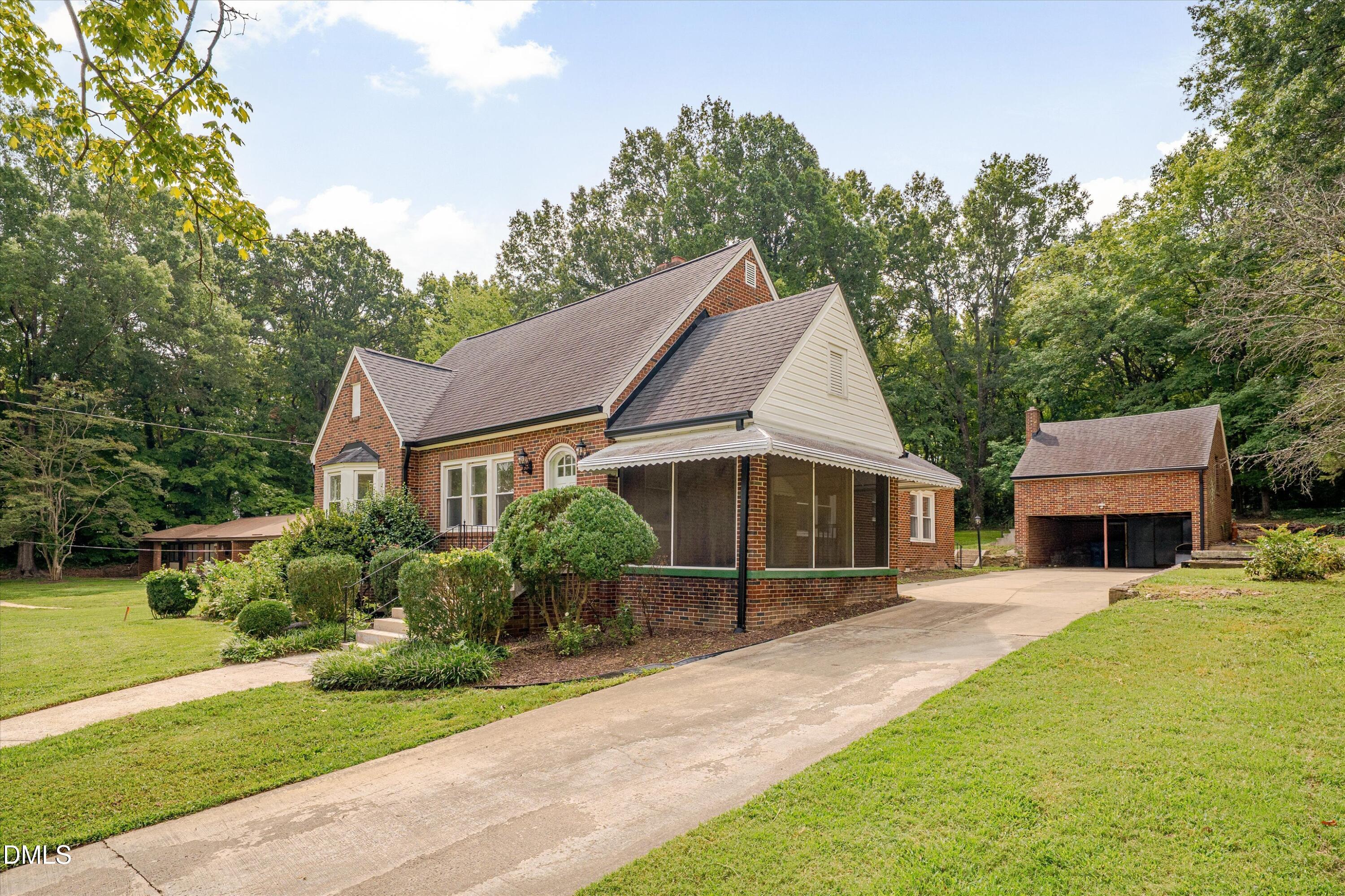 main property photo 51