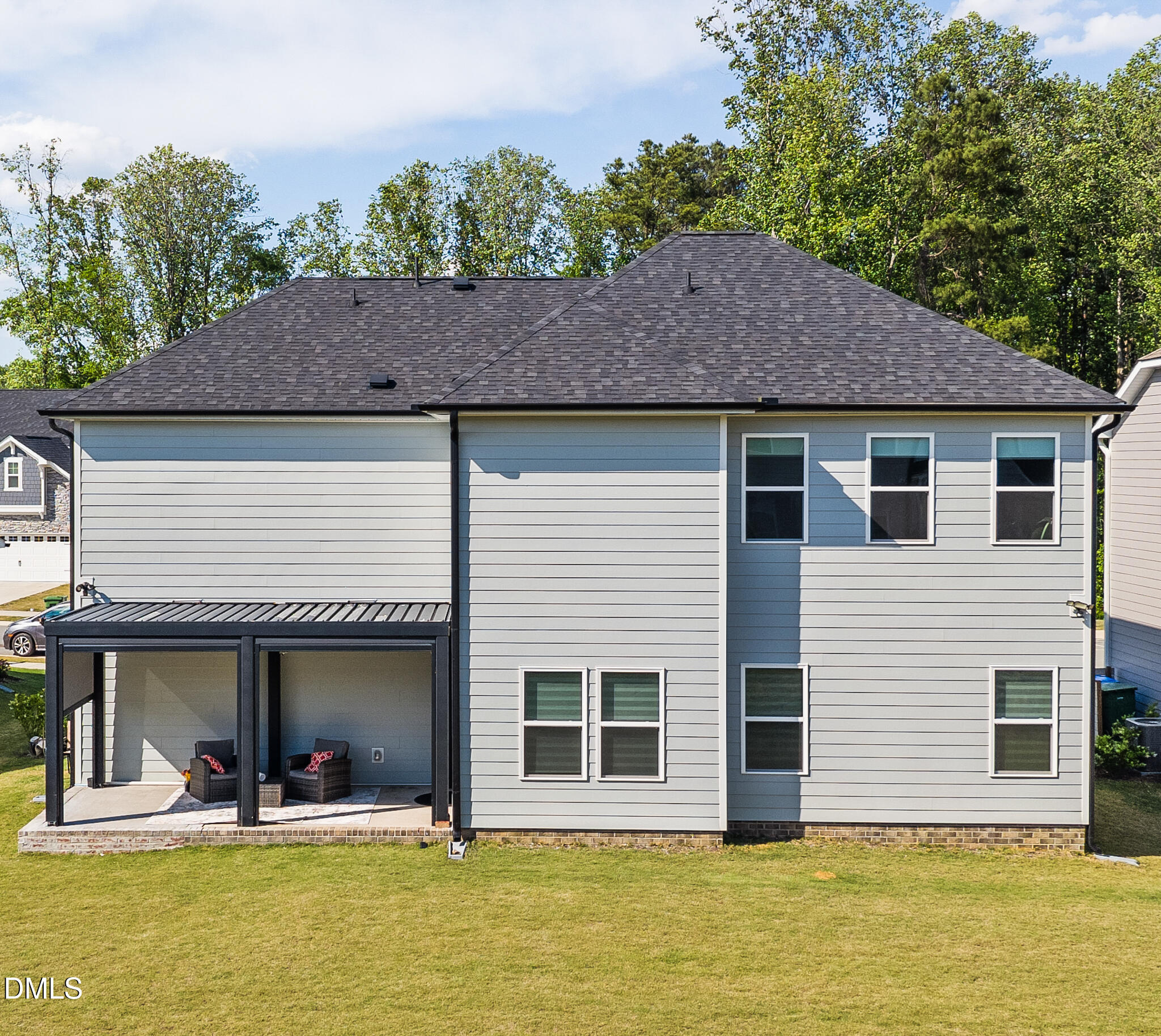 main property photo 22