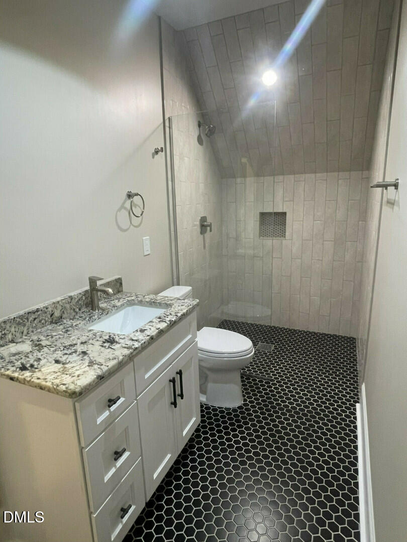 main property photo 64