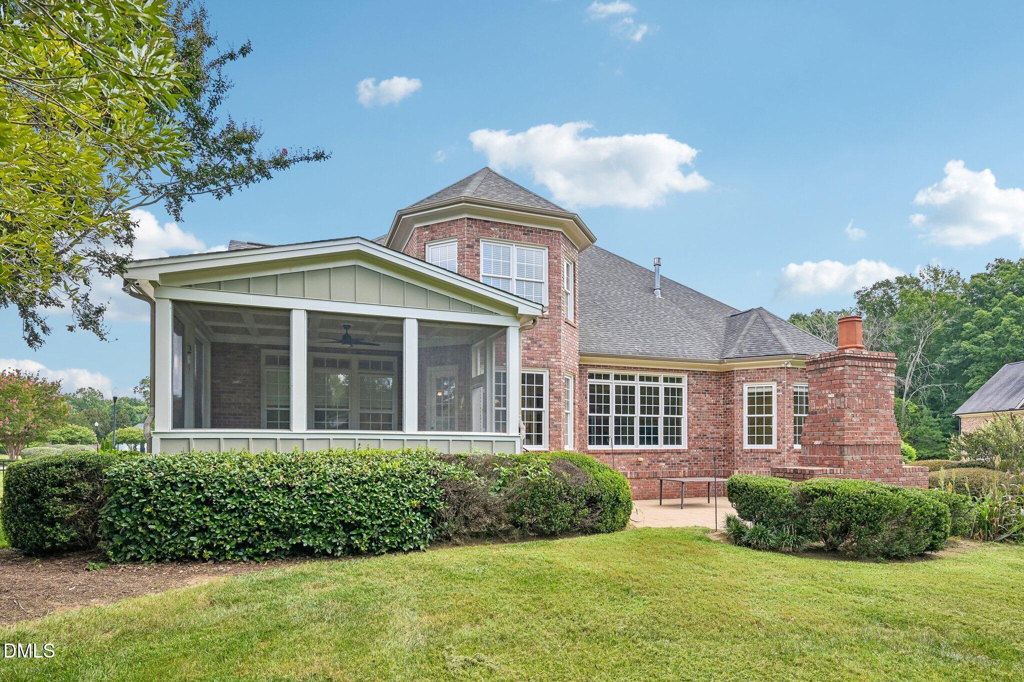 main property photo 35