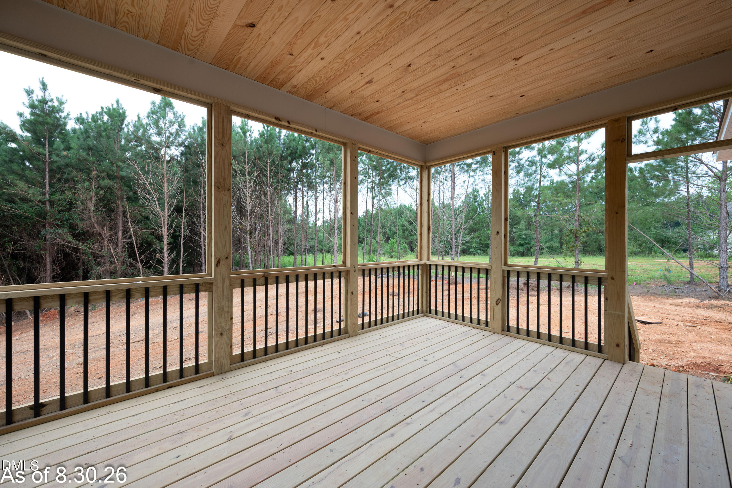 main property photo 9
