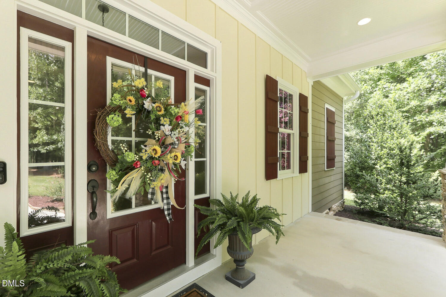 main property photo 12