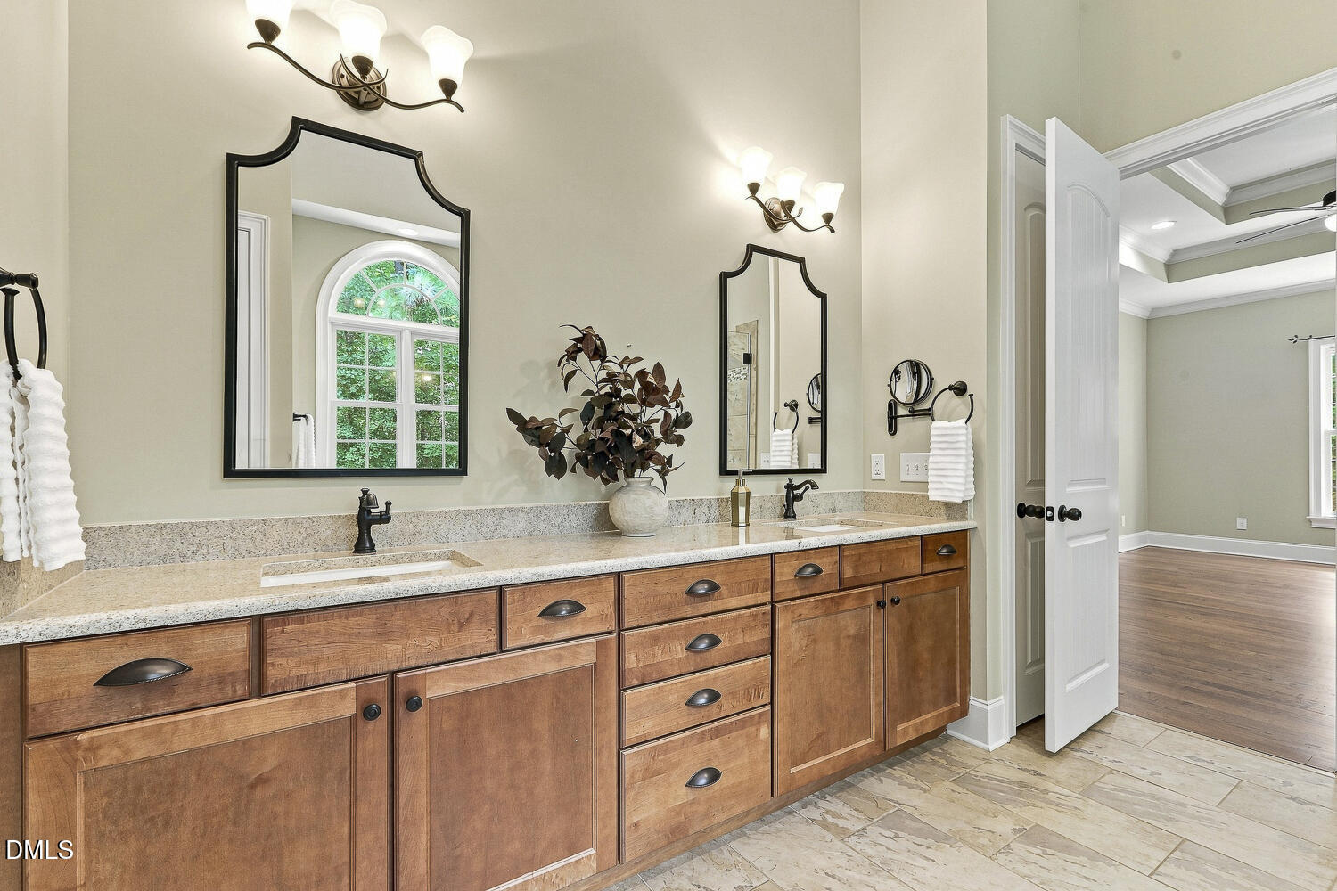 main property photo 58