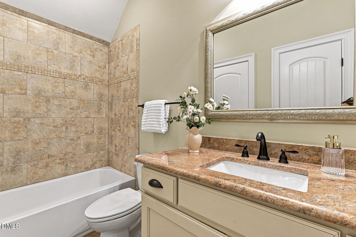 main property photo 70