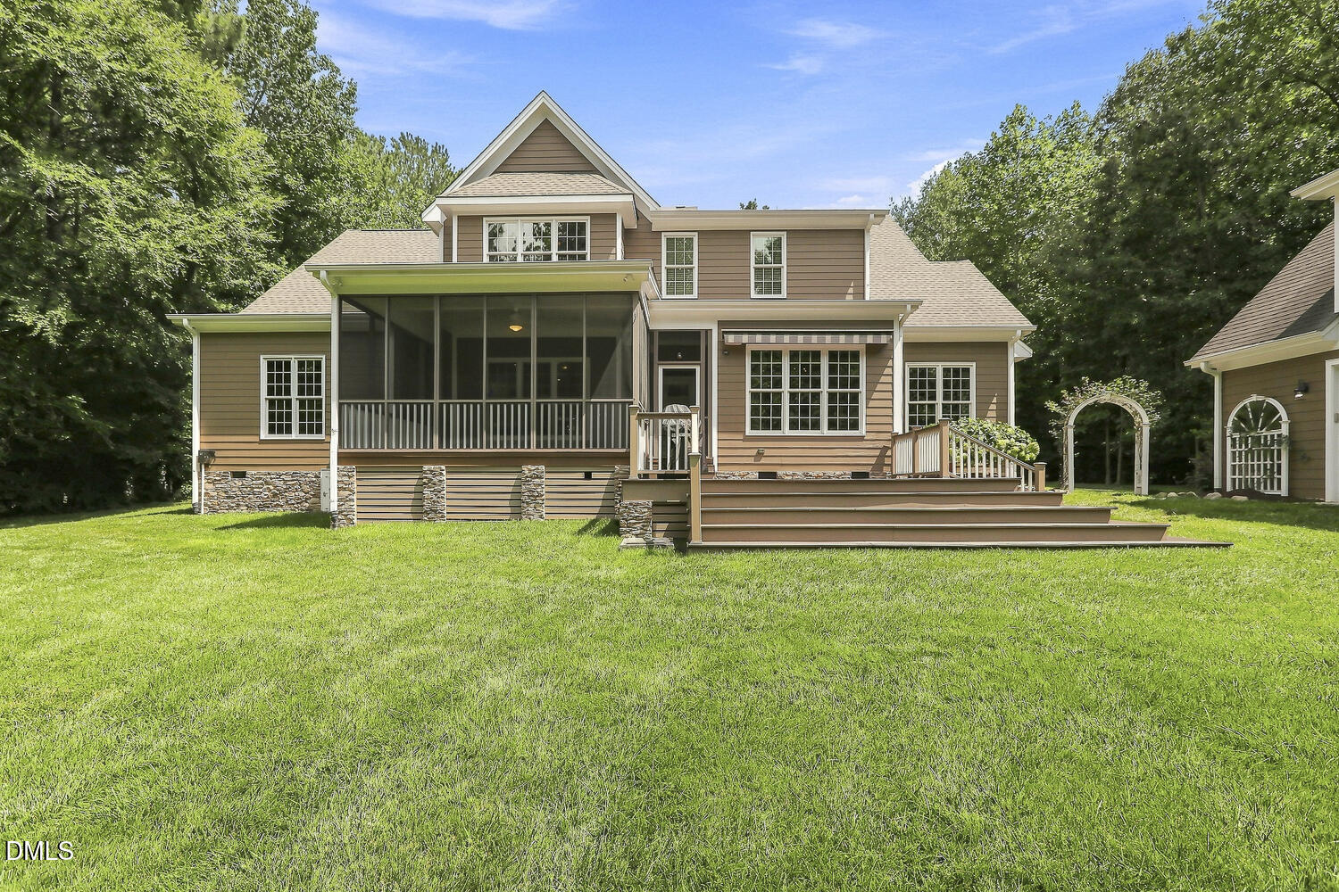 main property photo 94