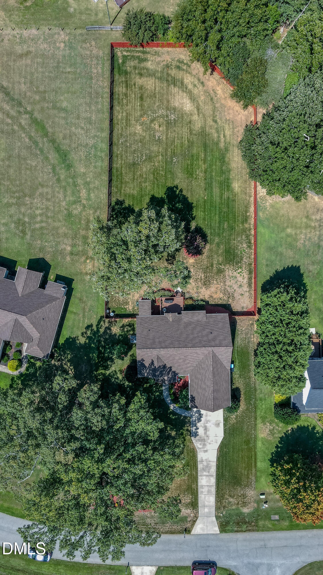main property photo 37