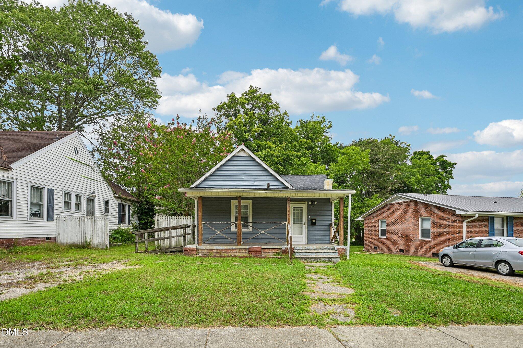 main property photo 2