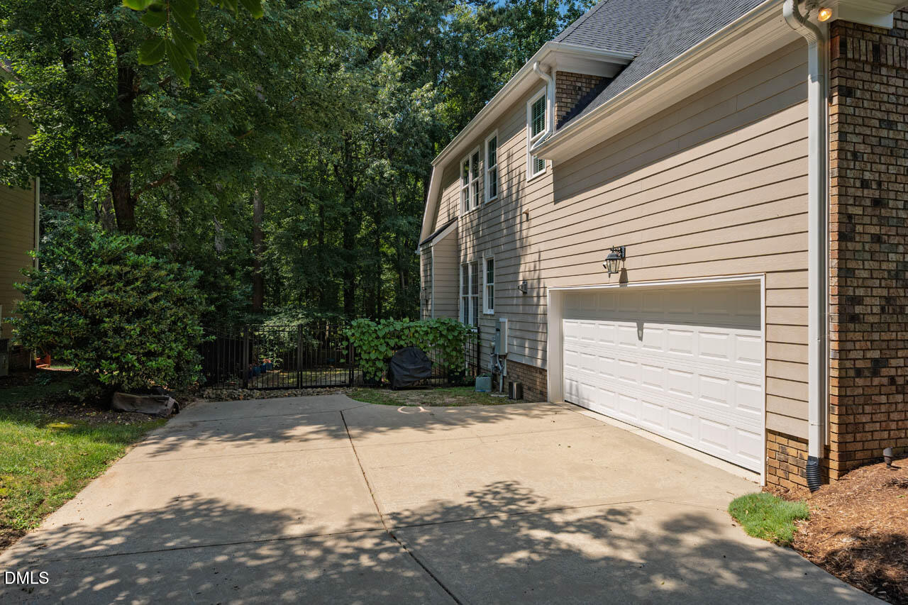 main property photo 58