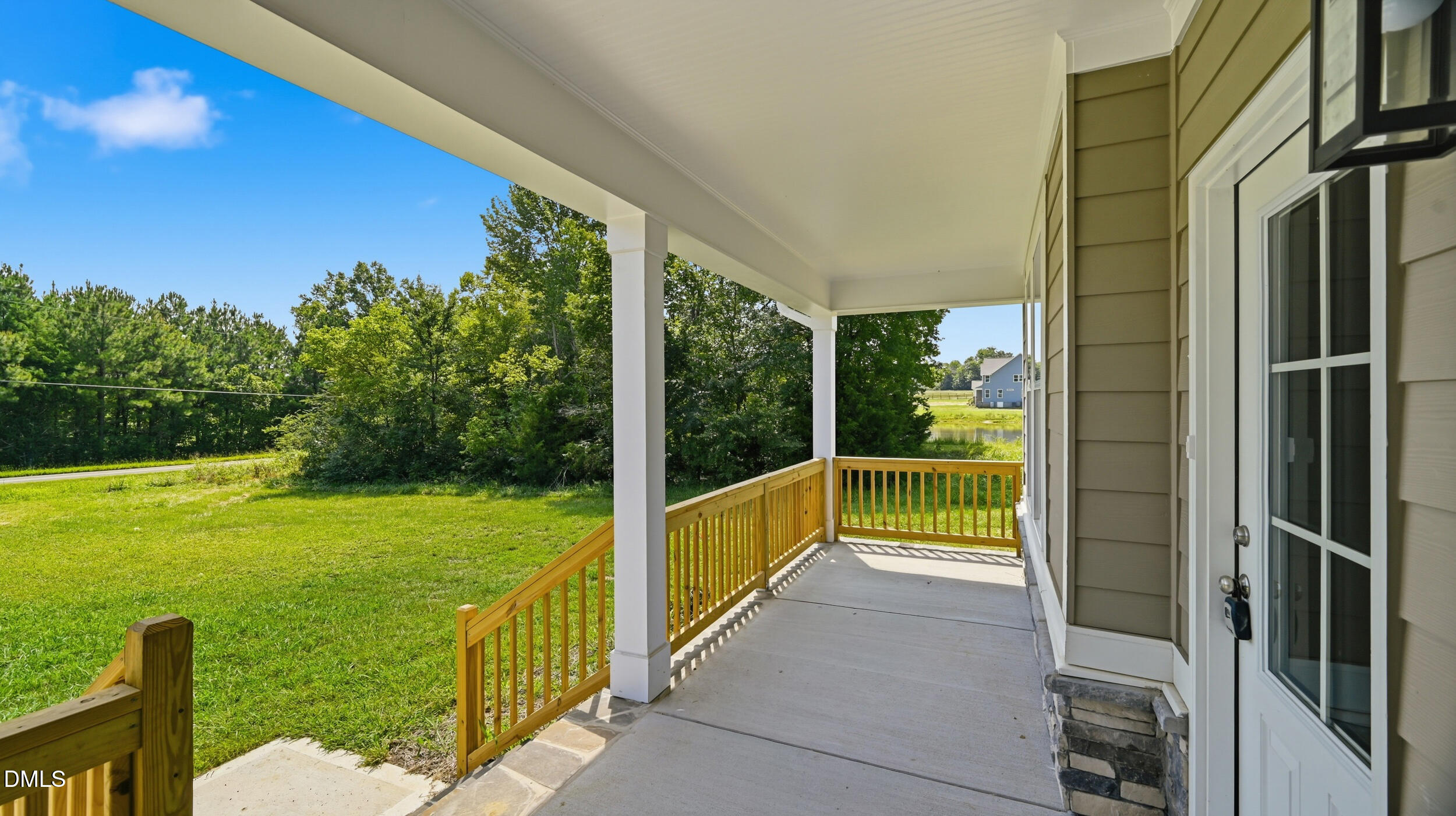 main property photo 4