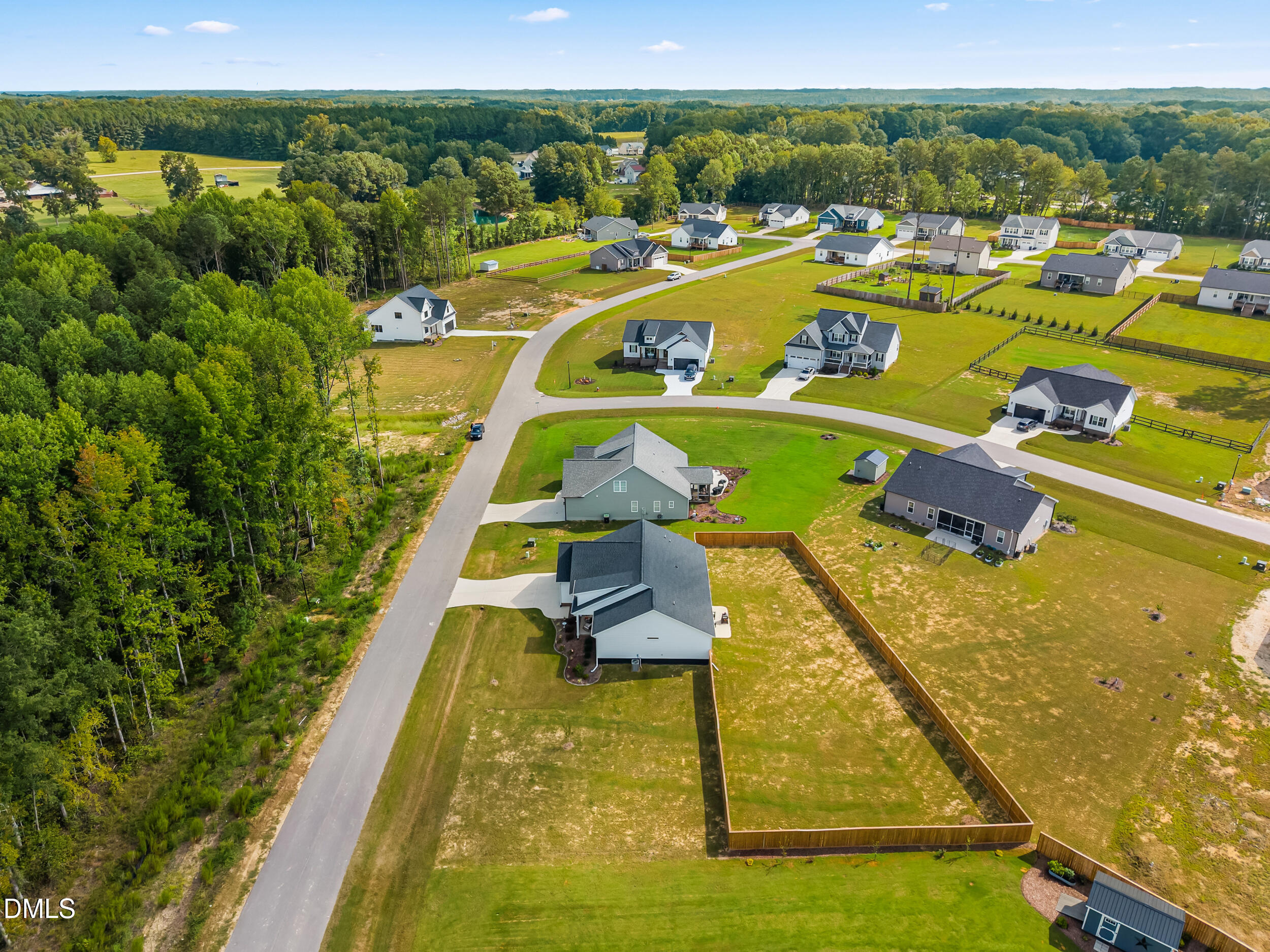 main property photo 34
