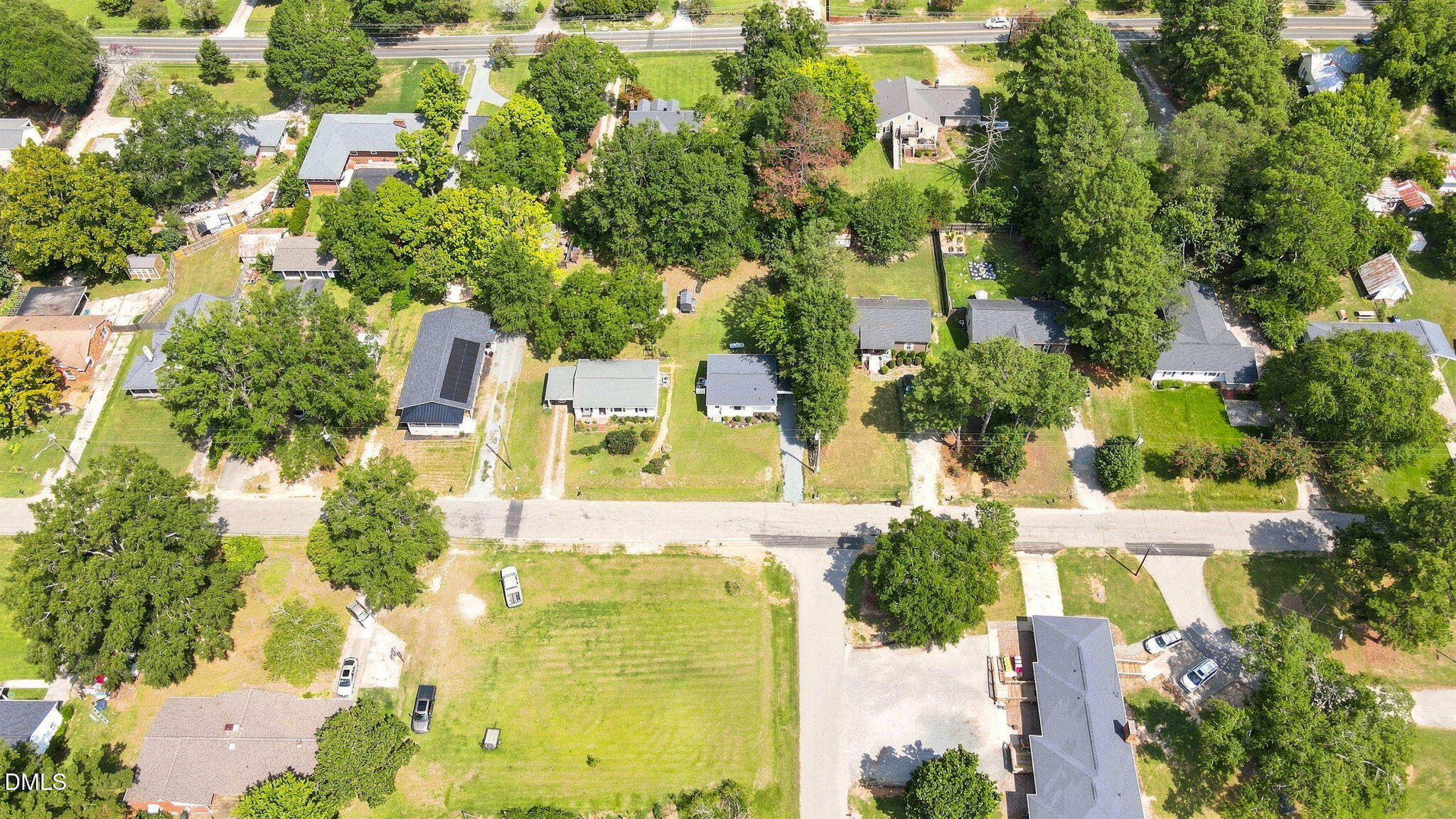 main property photo 38