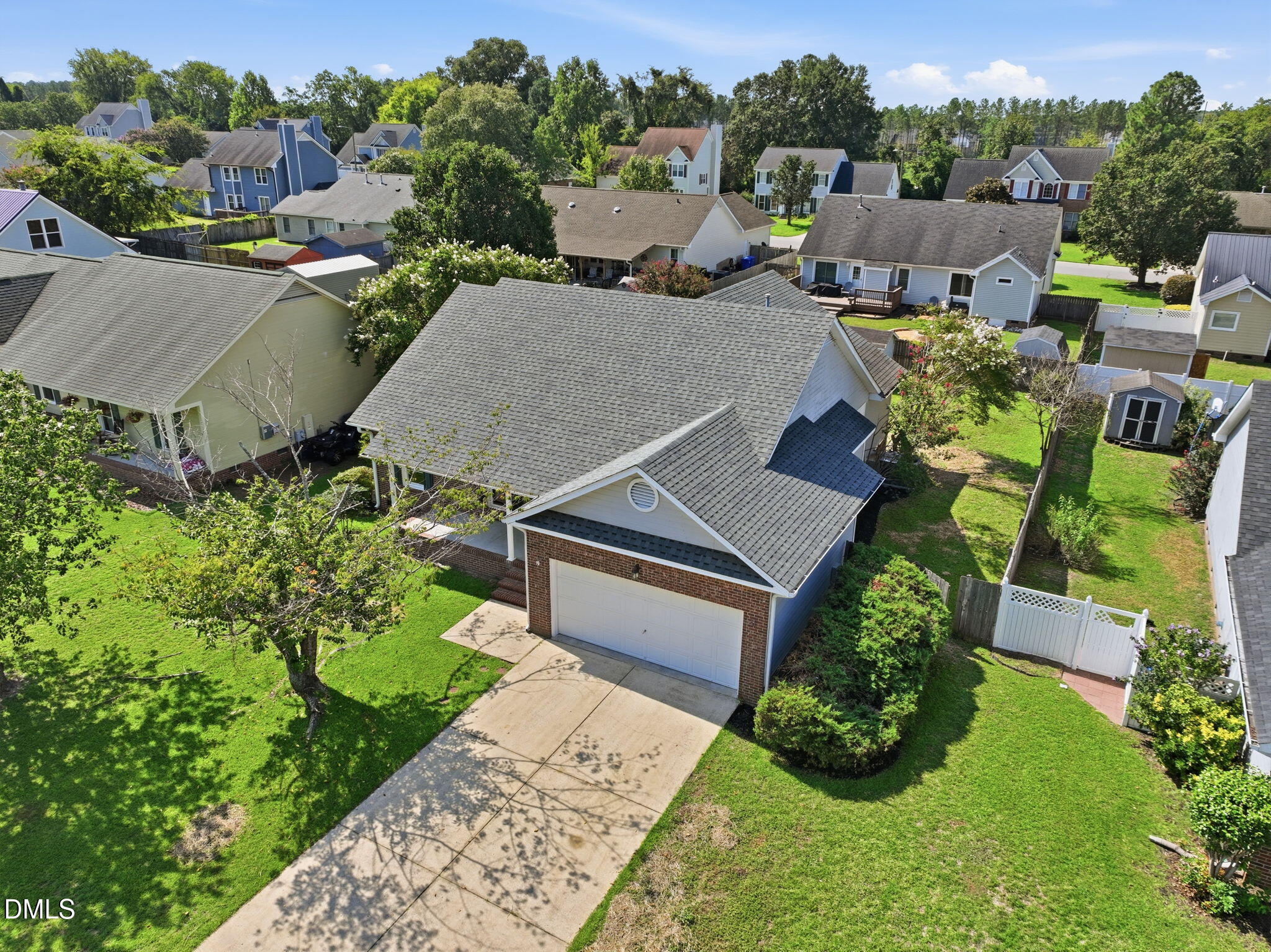 main property photo 47