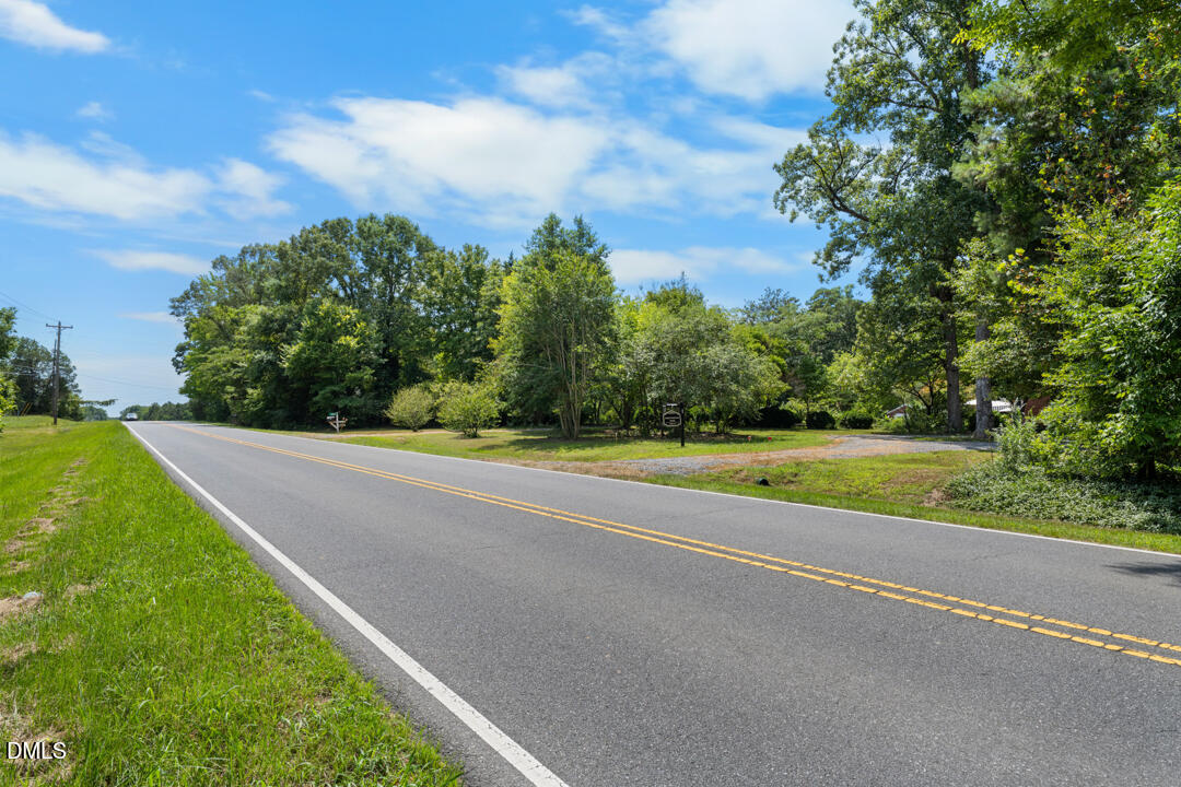 main property photo 75