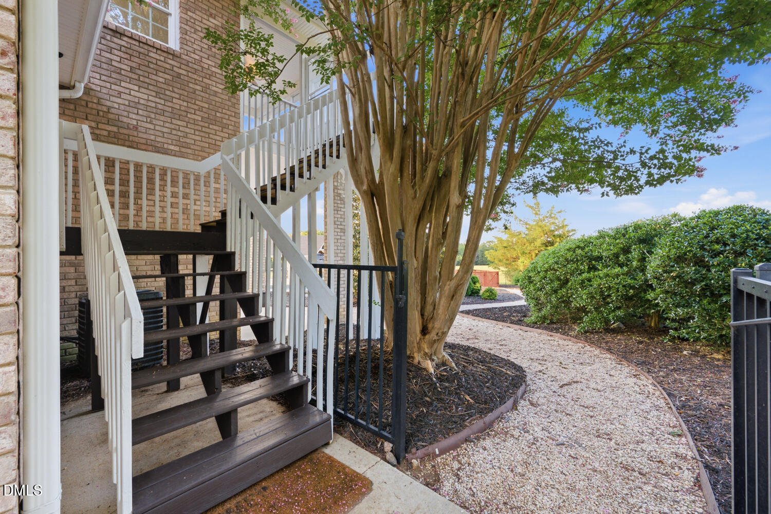 main property photo 59