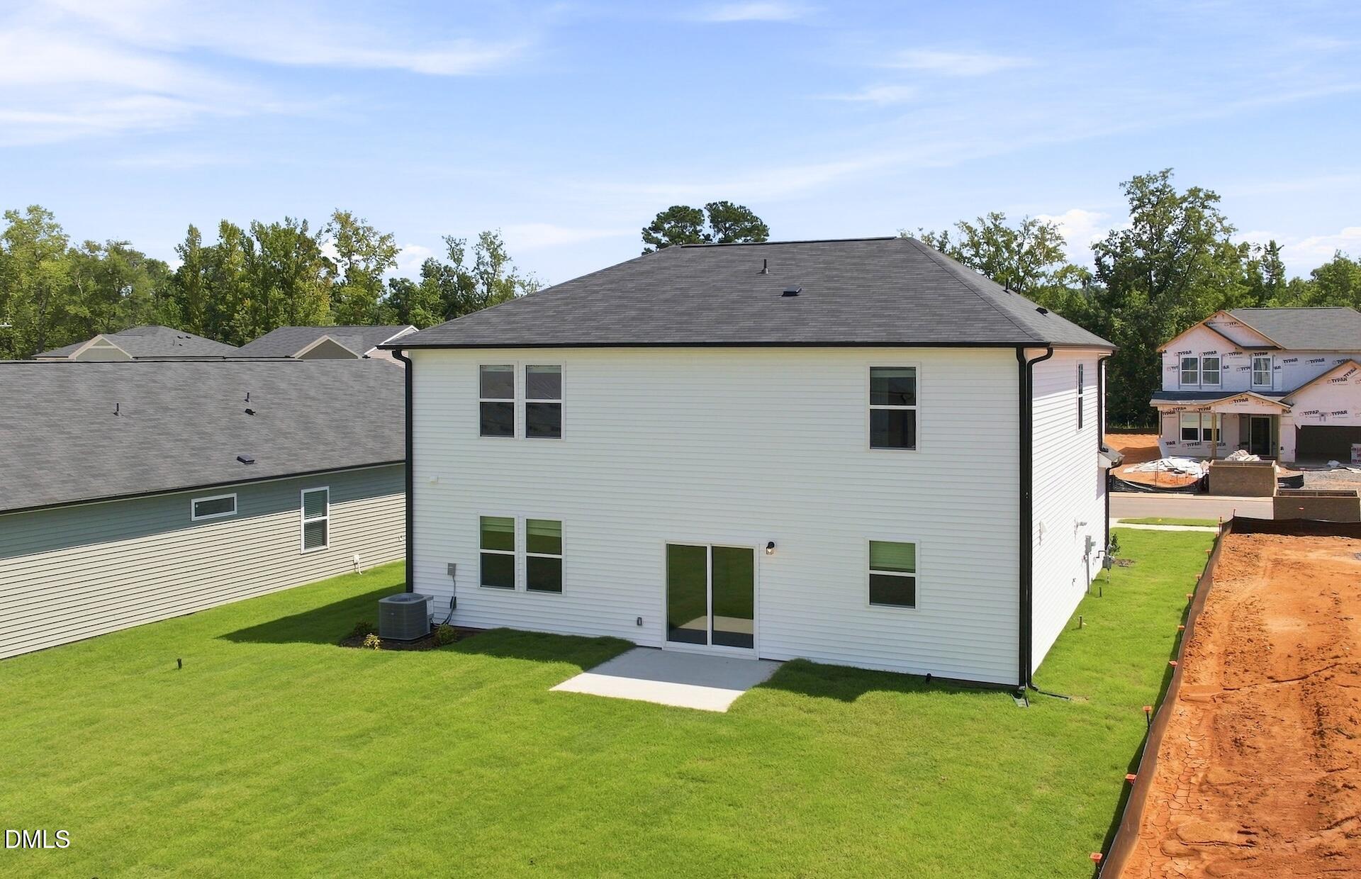 main property photo 22