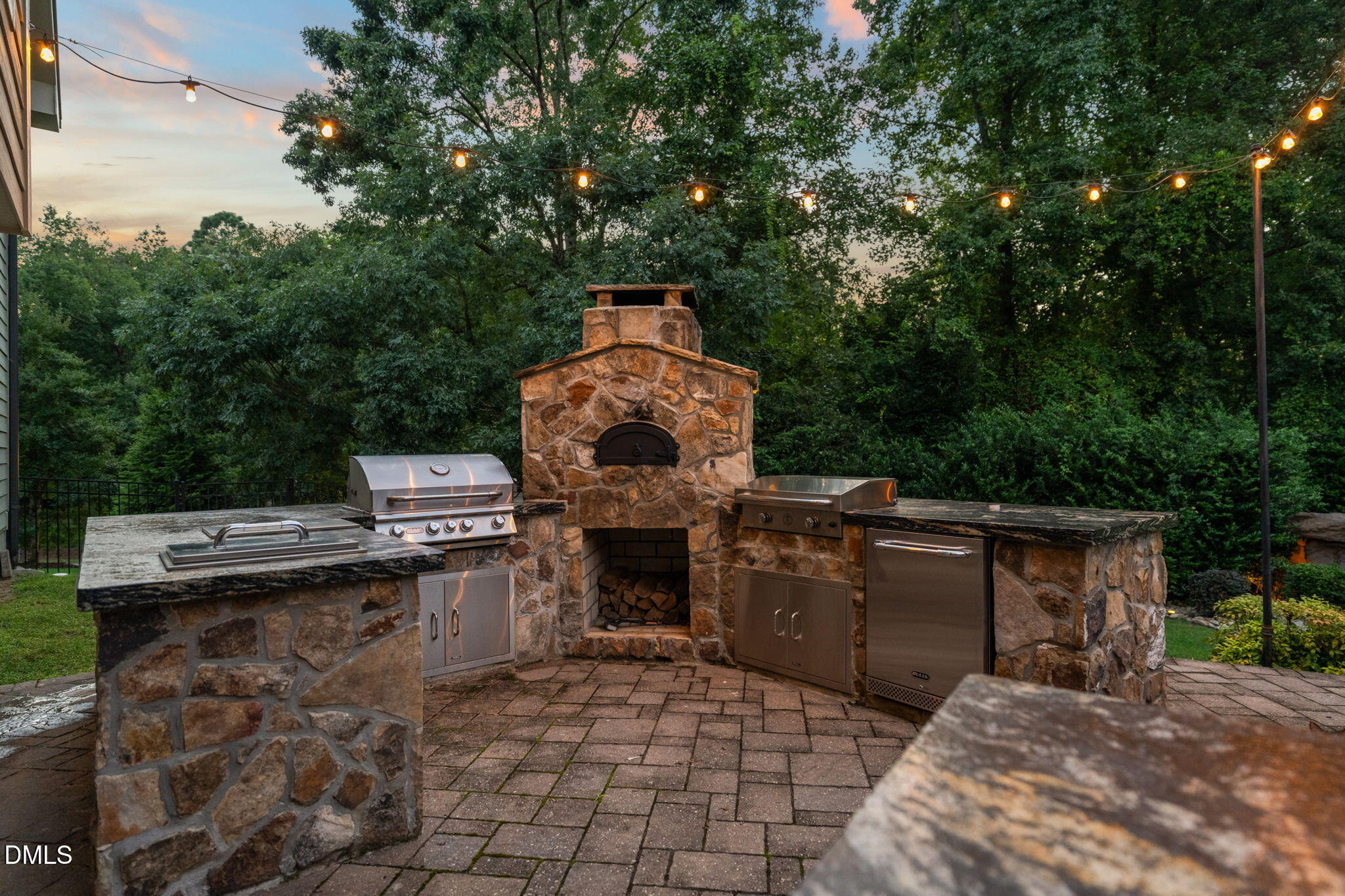 main property photo 51