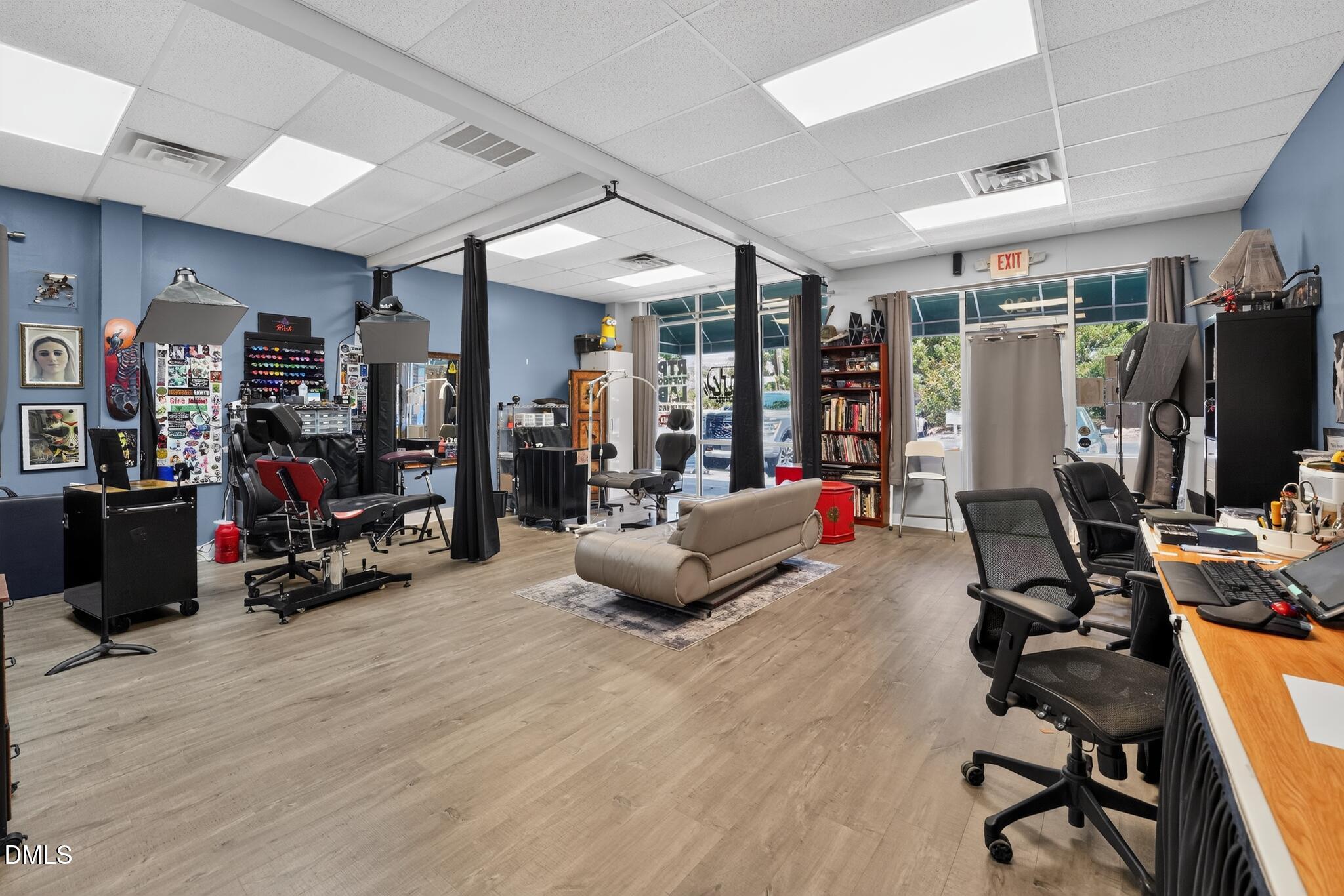 main property photo 41