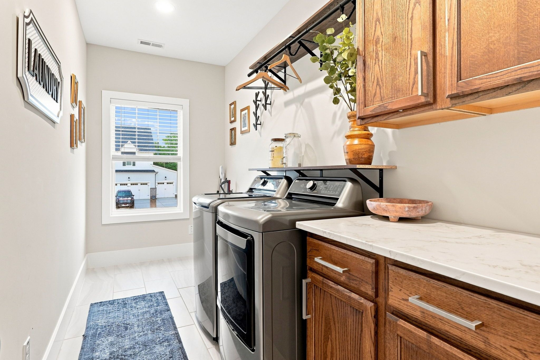 main property photo 74