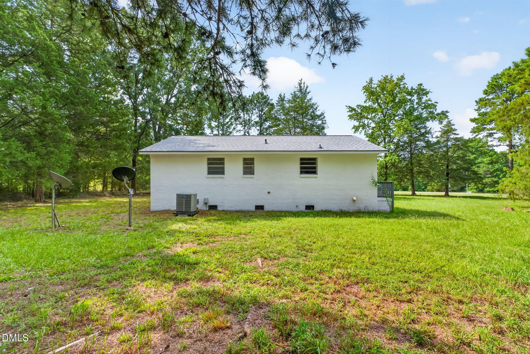 main property photo 24